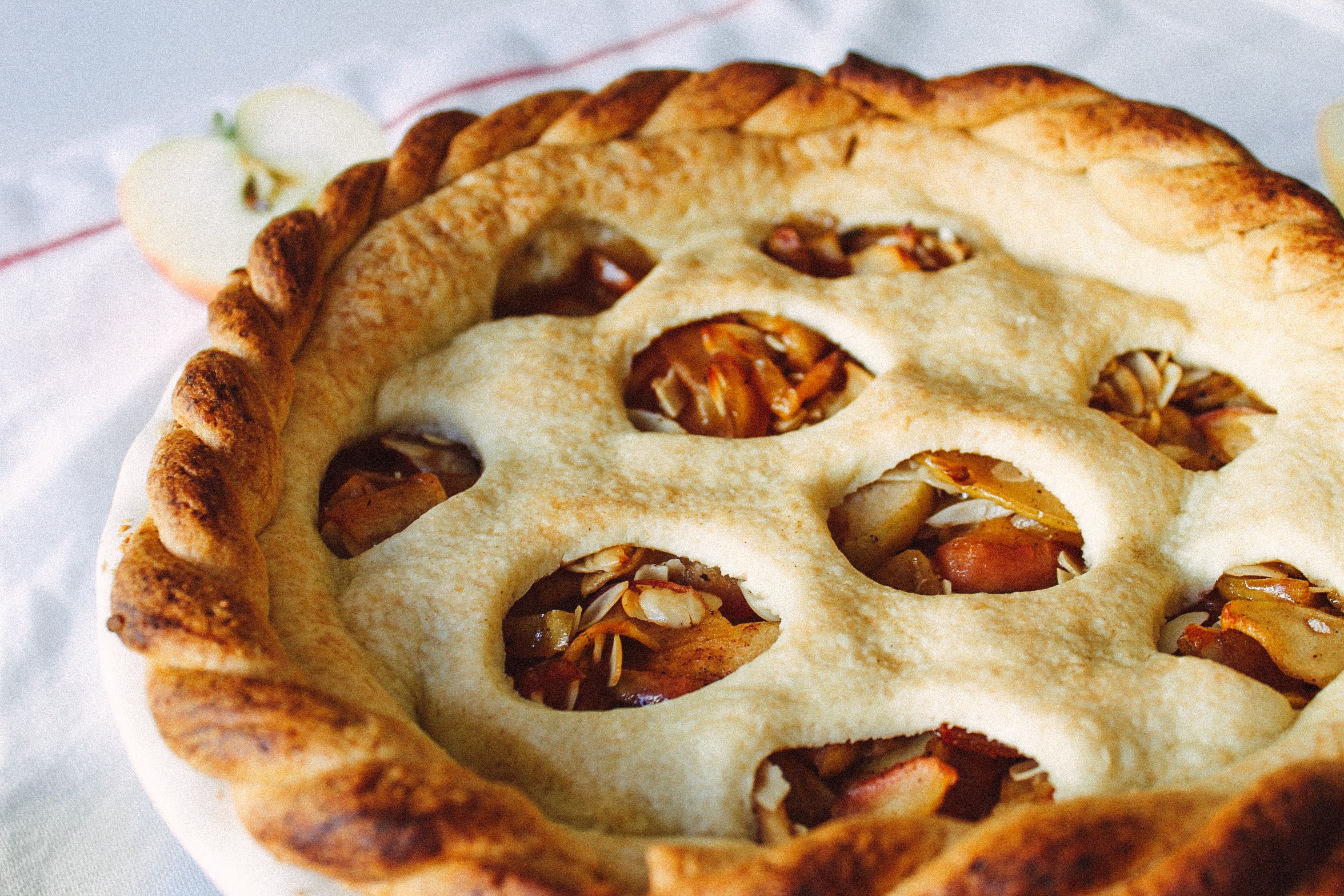 R181 Pie mit karamellisierten Äpfeln