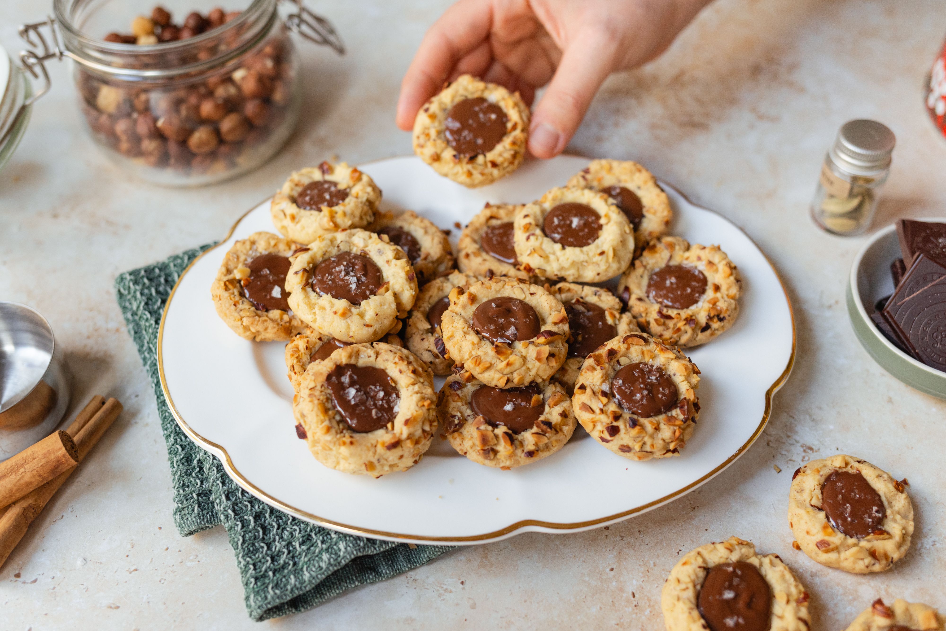 Vegane und glutenfreie Haselnuss-Nougat-Plätzchen