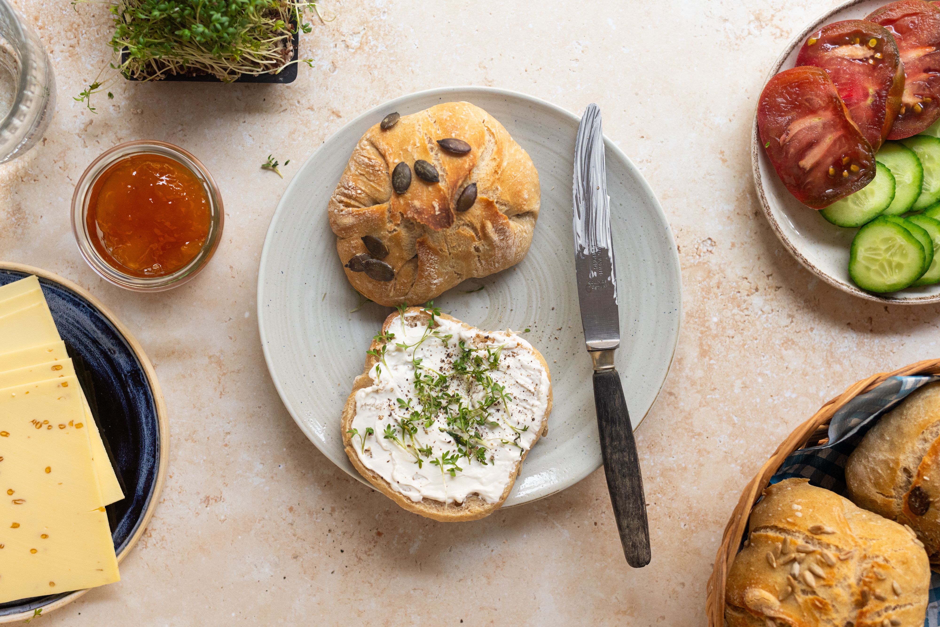 R1016 Einfache Sonntagsbrötchen