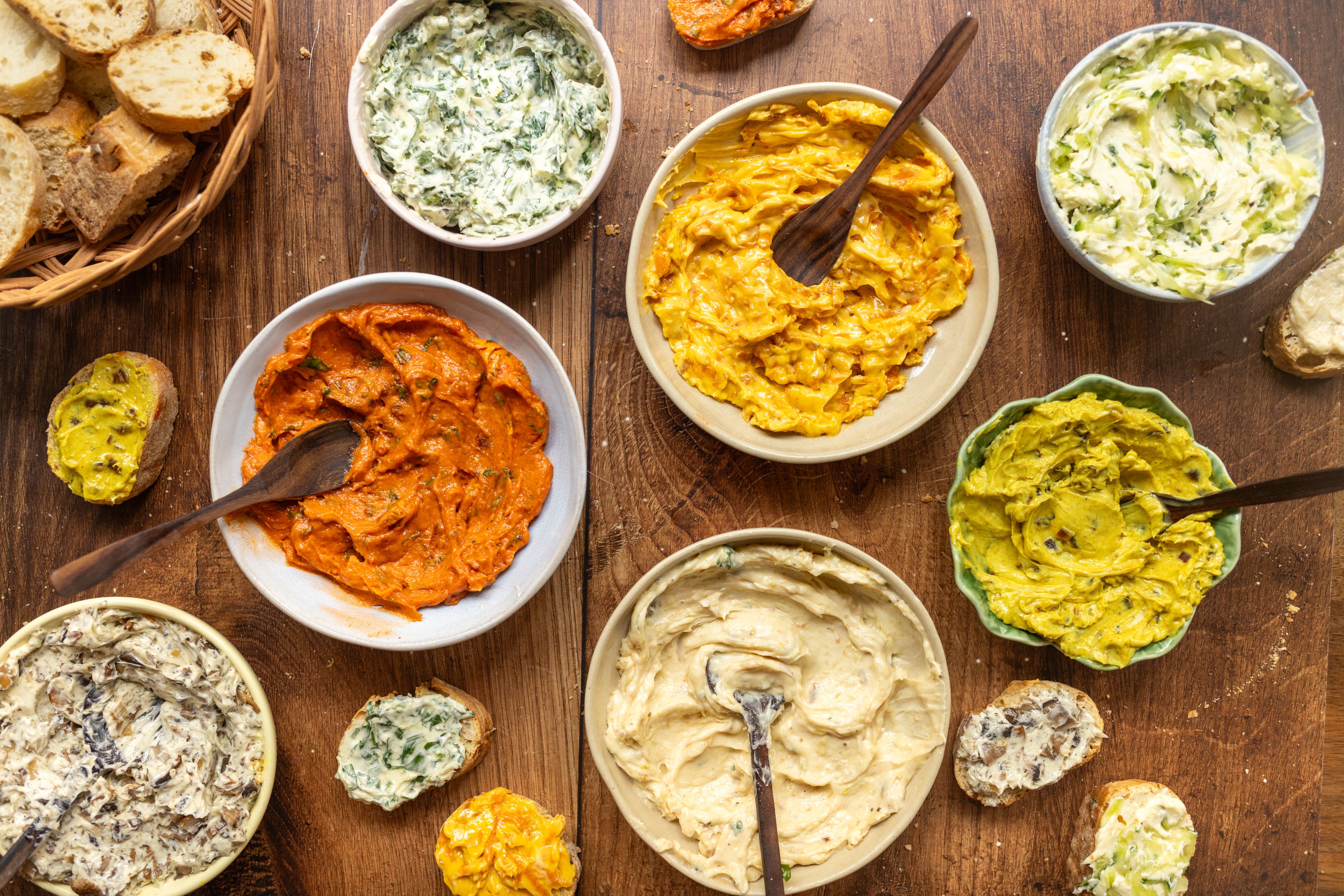 R975 7 Ideas for Vegan Compound Butter