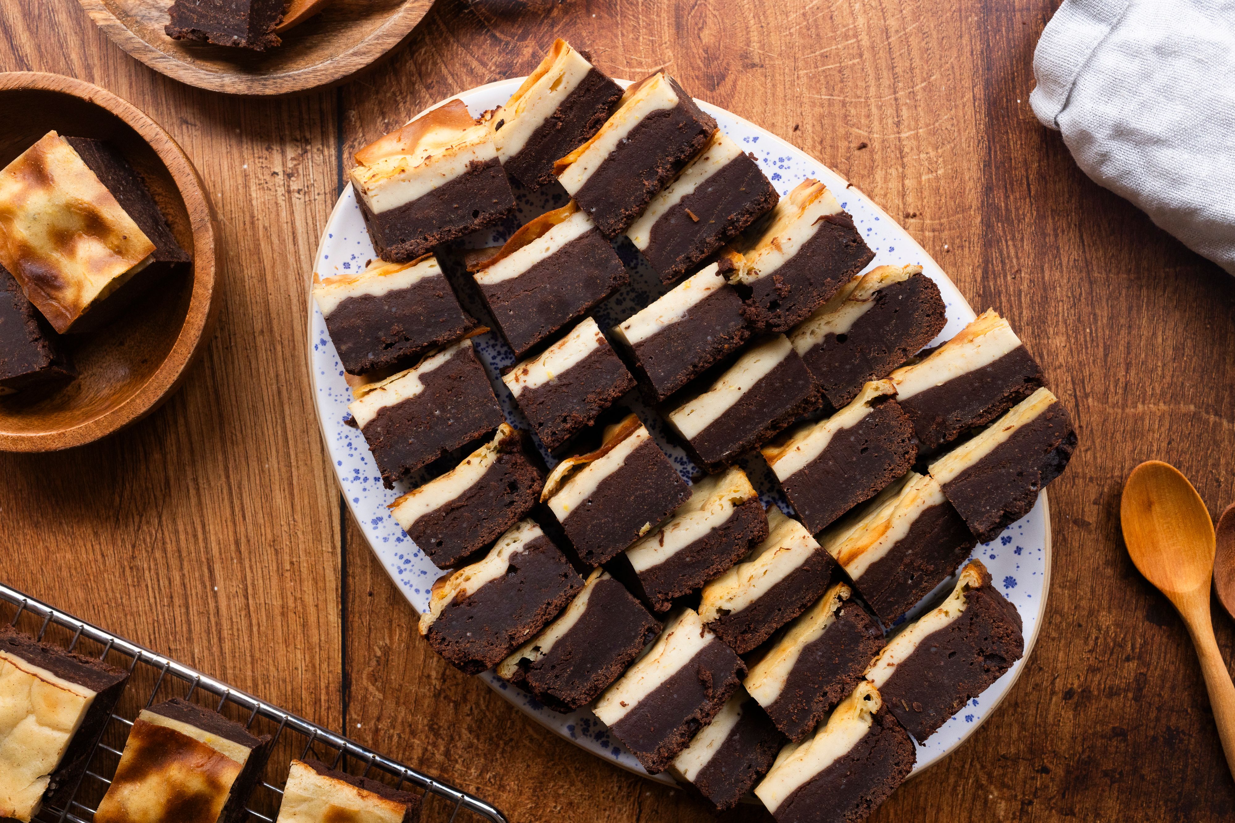 Vegan Cheesecake Brownies