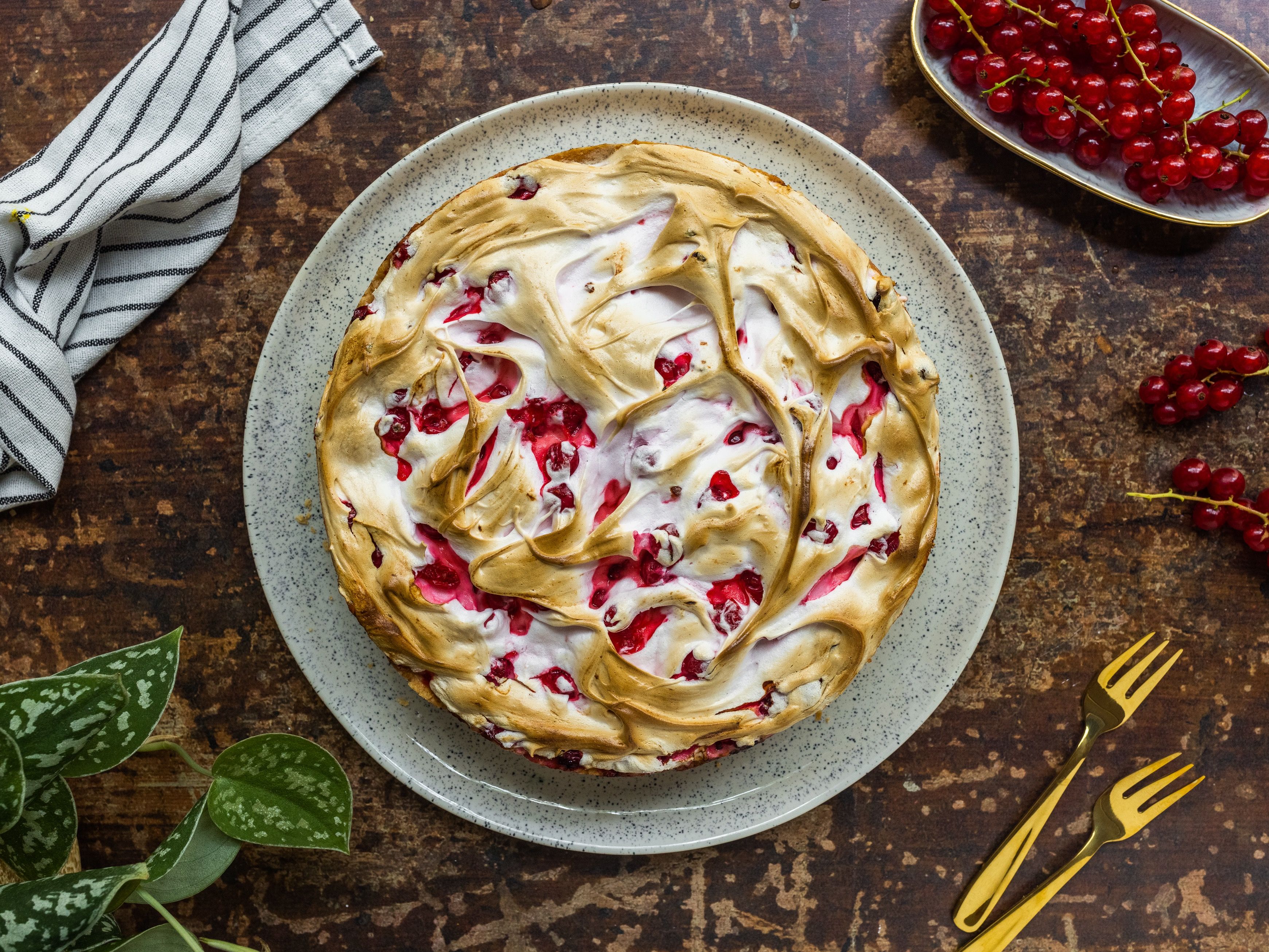 Vegan Red Currant Meringue Cake