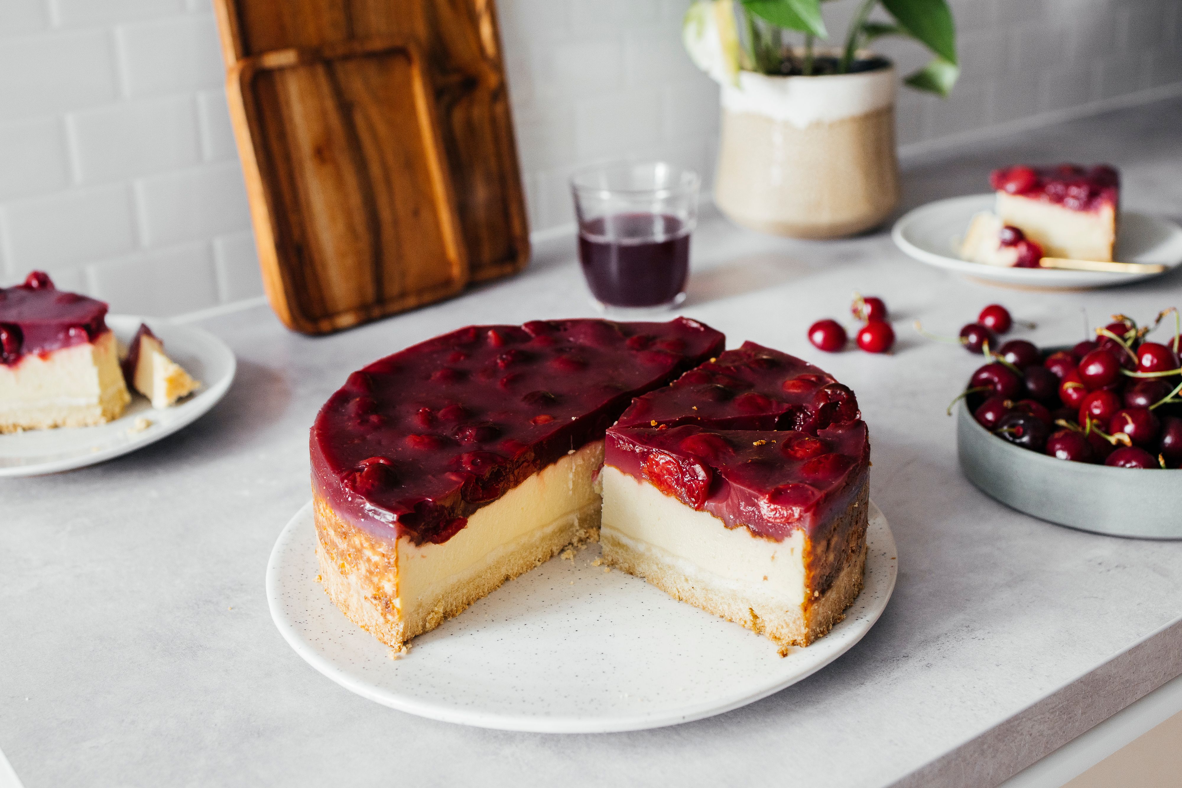 Vegan Cheesecake with Cherries