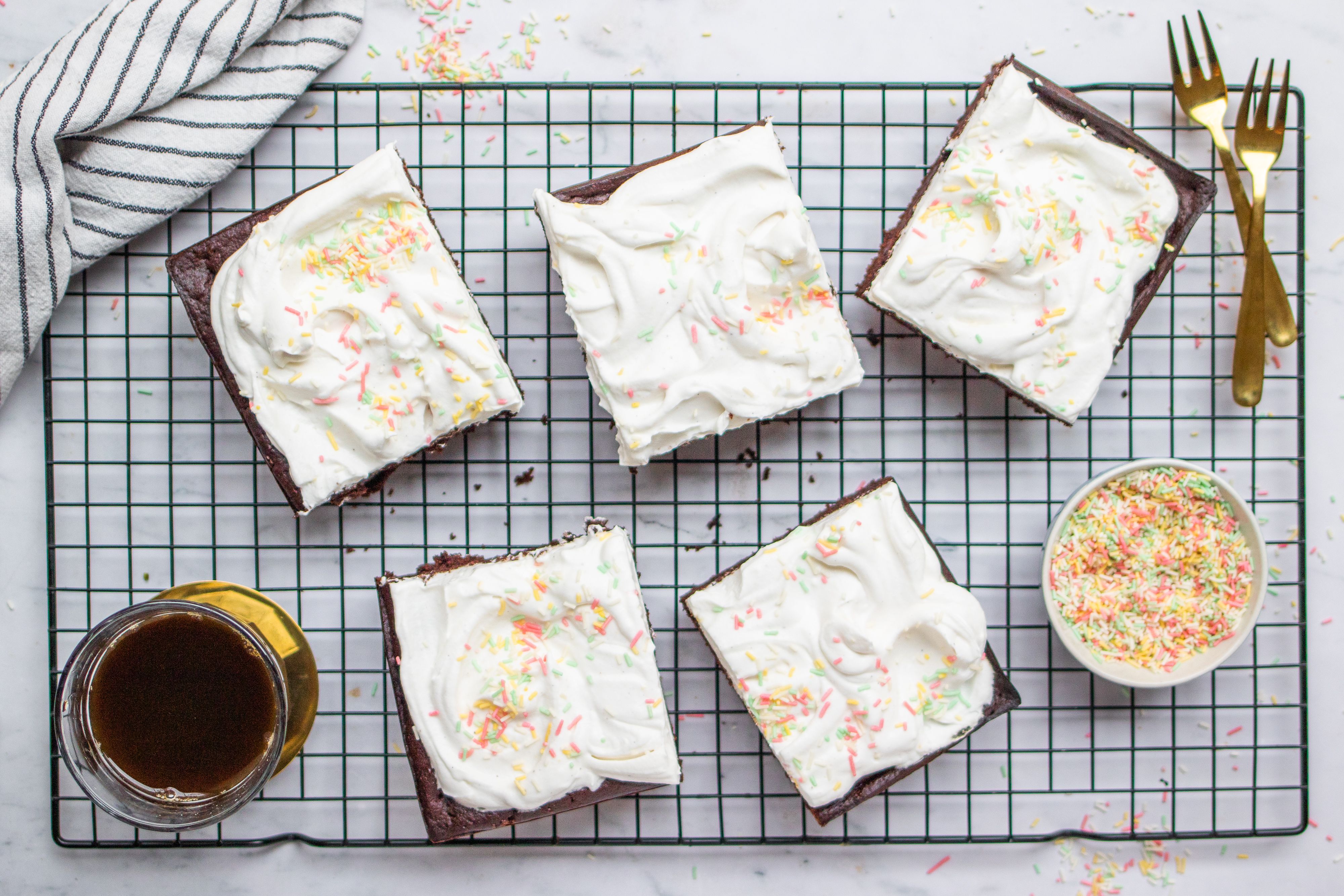 R625 Vegan Chocolate Sheet Cake