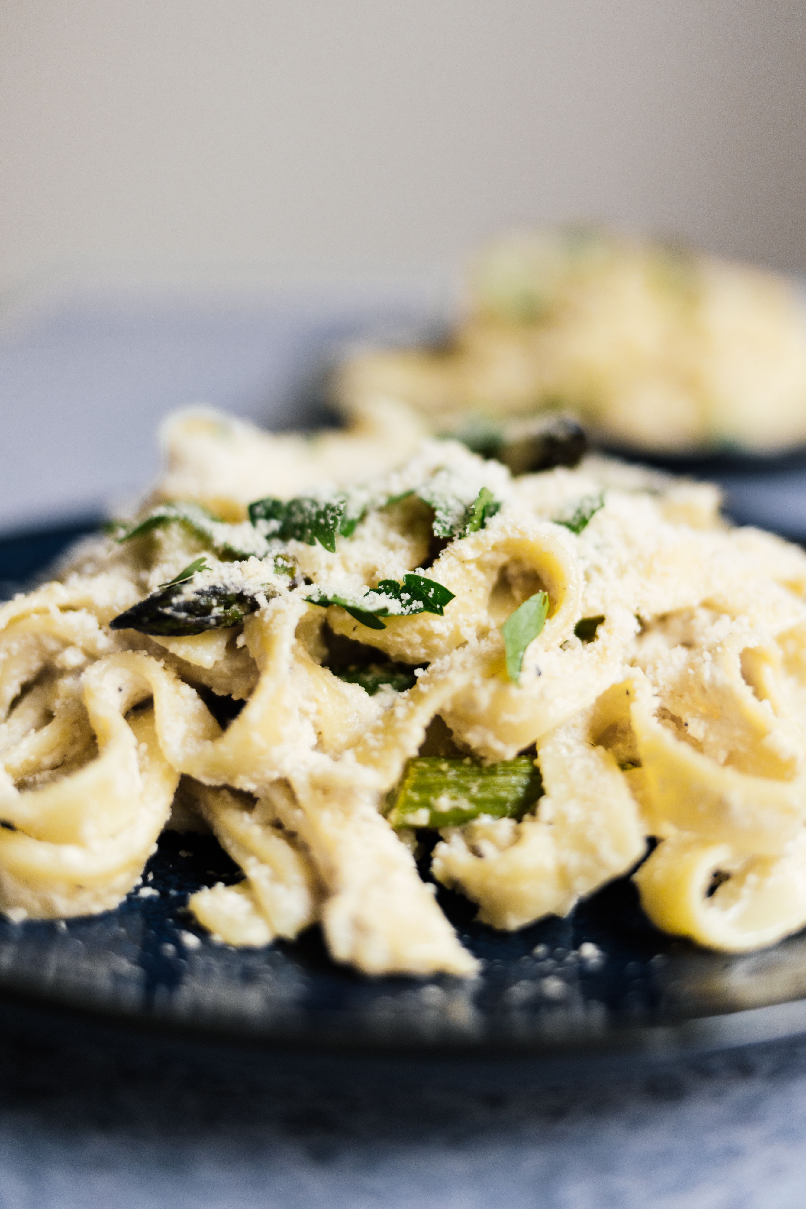 R379 Quick Pasta with Vegan Ricotta & Asparagus