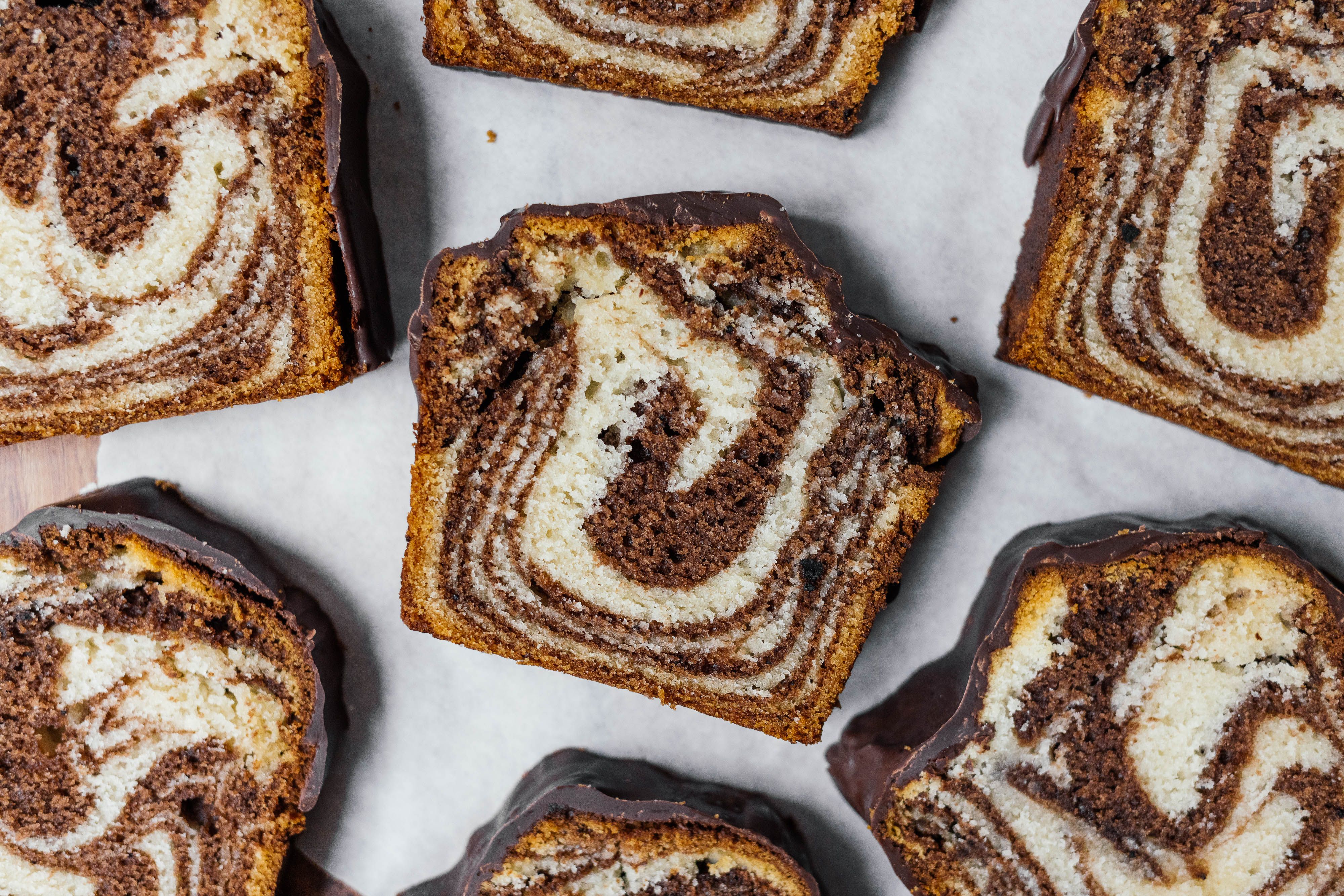 Saftiger, veganer Marmorkuchen