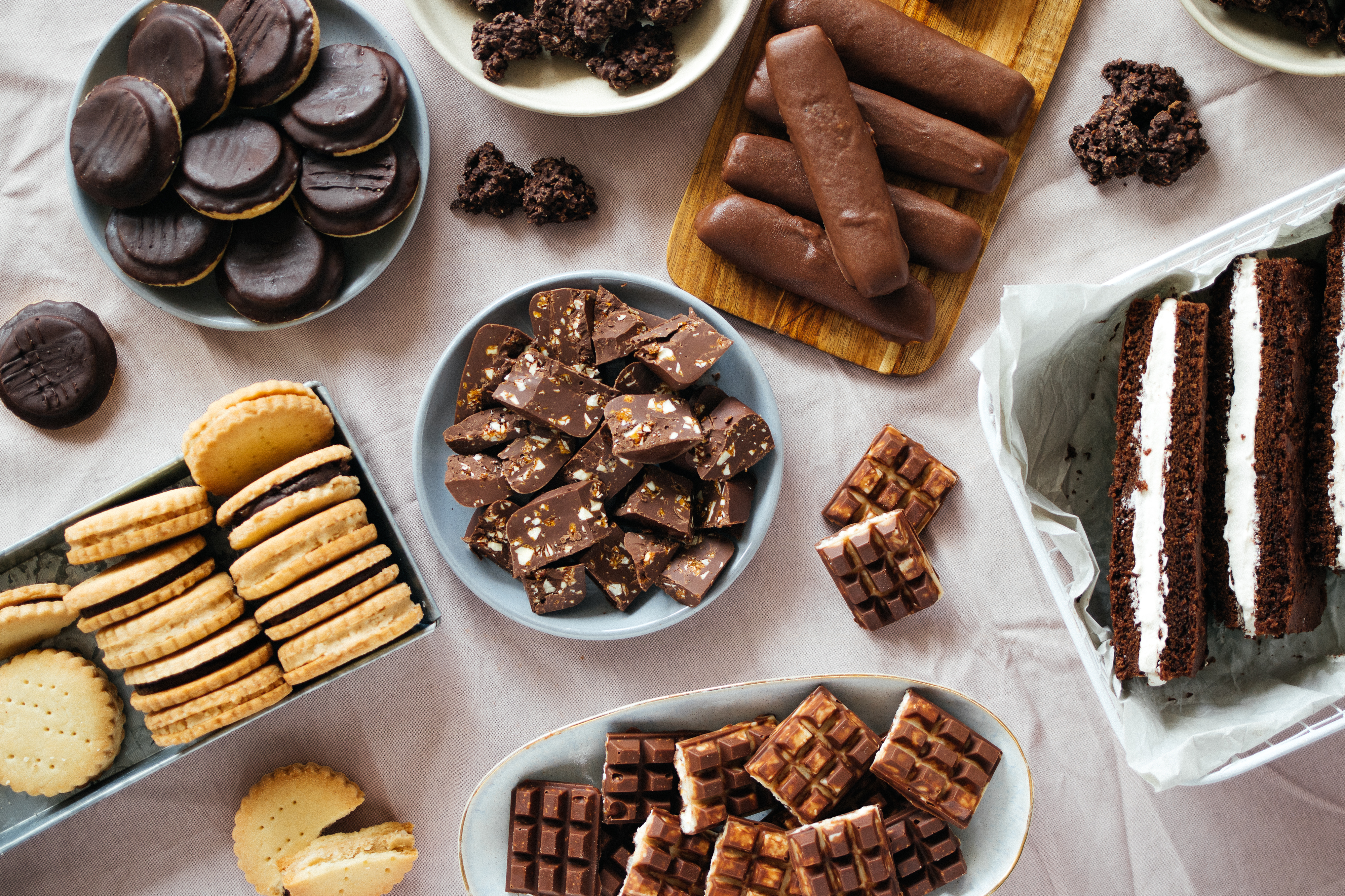 7 Vegan Copycat Recipes for Chocolate Candies