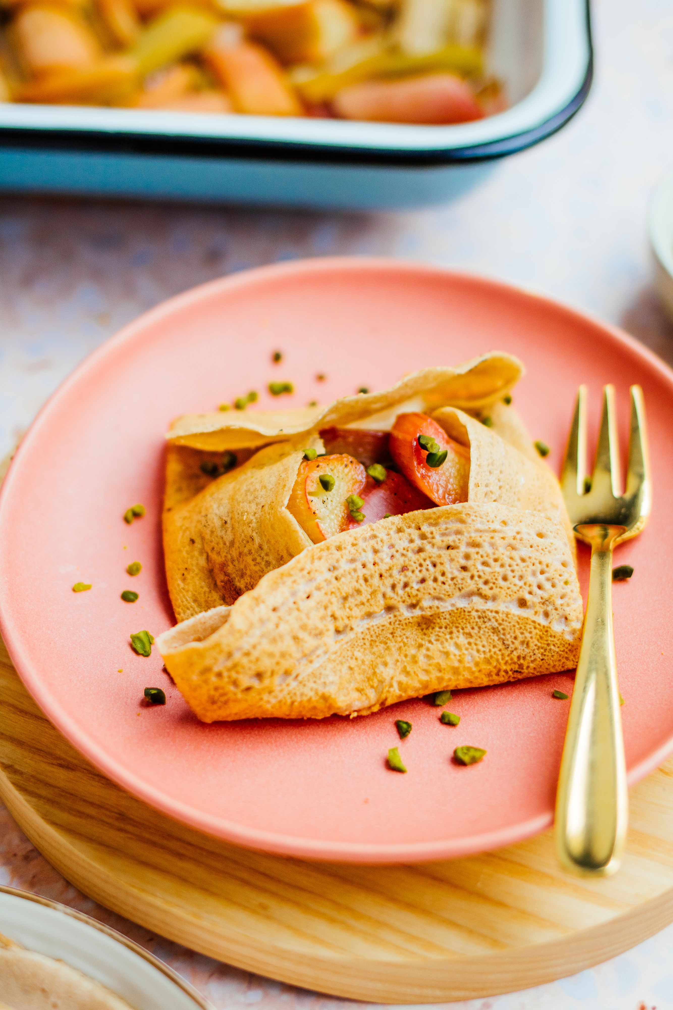 R624 Vegane Buchweizen Galette mit Rhabarber