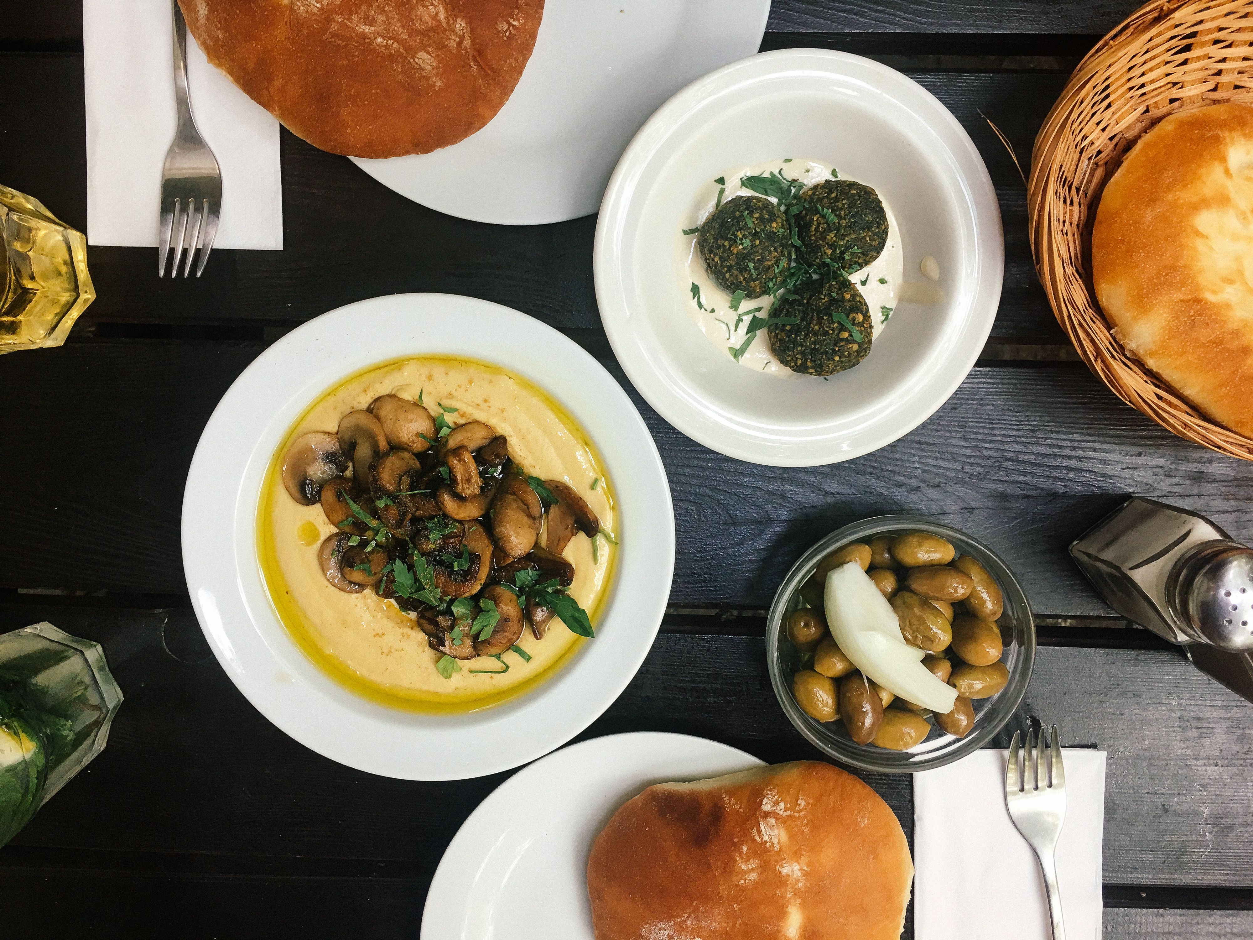 A140 Falafel Hummus Berlin Guide