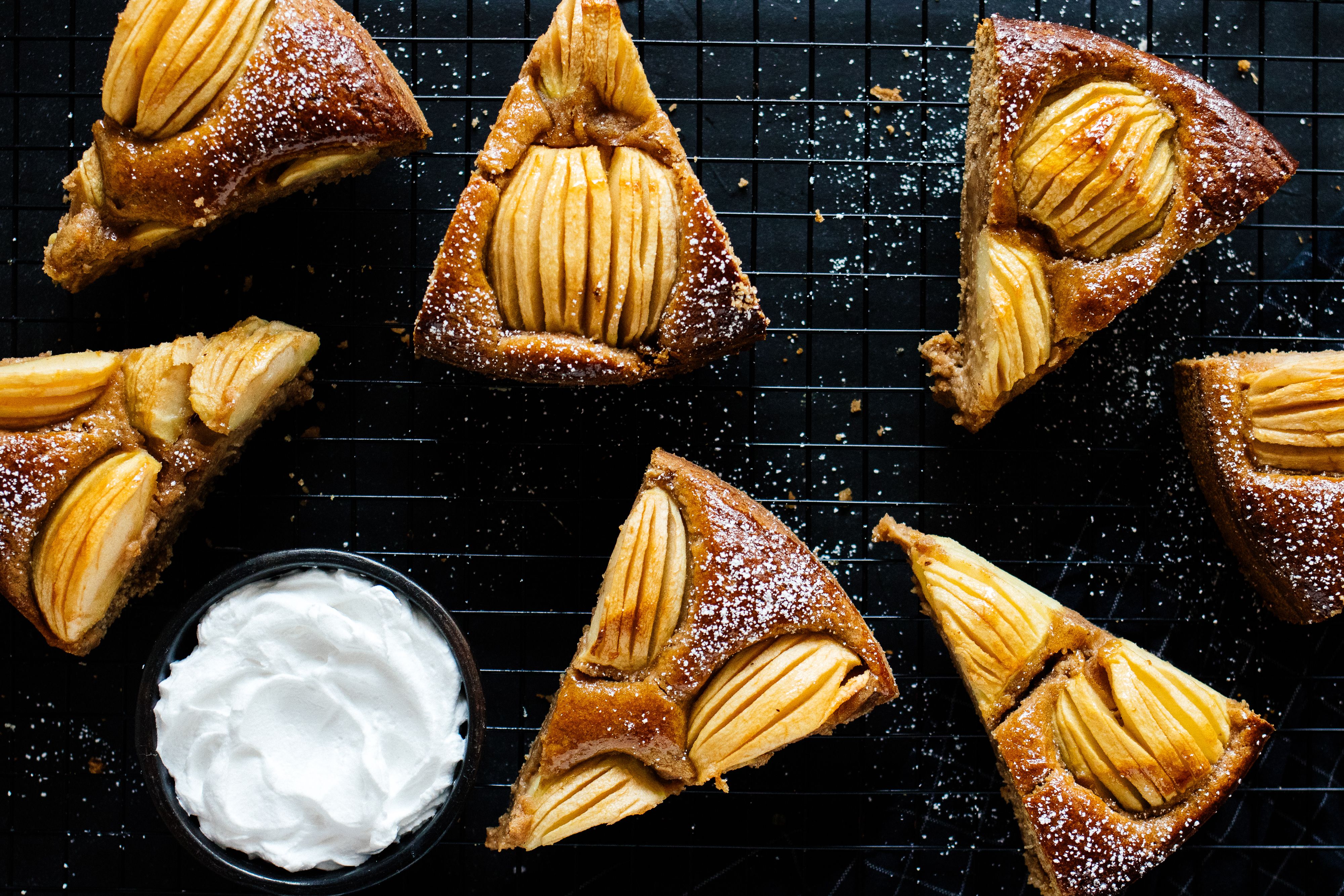 Vegan Sunken Apple Cake
