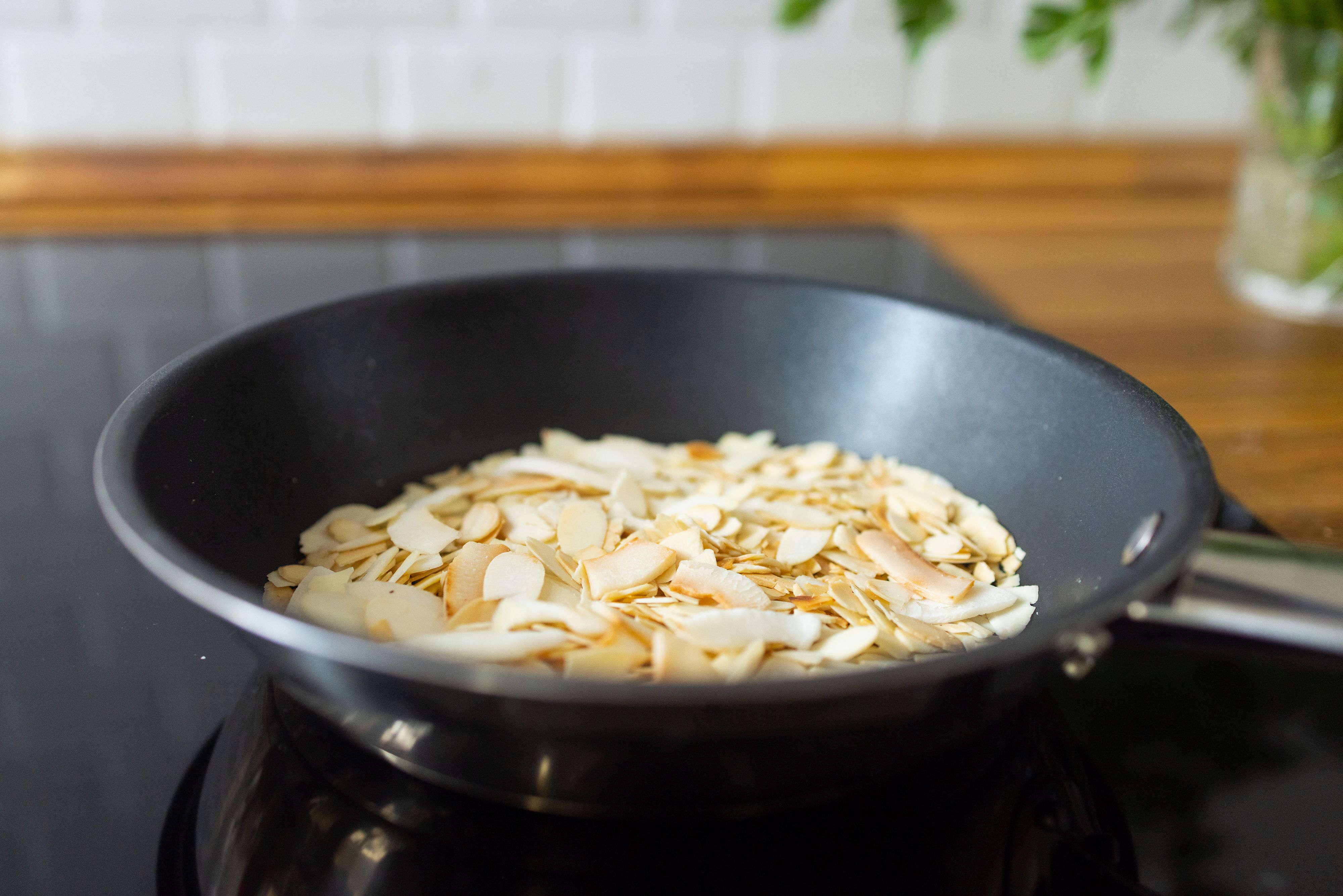 R381 Potato Asparagus Salad