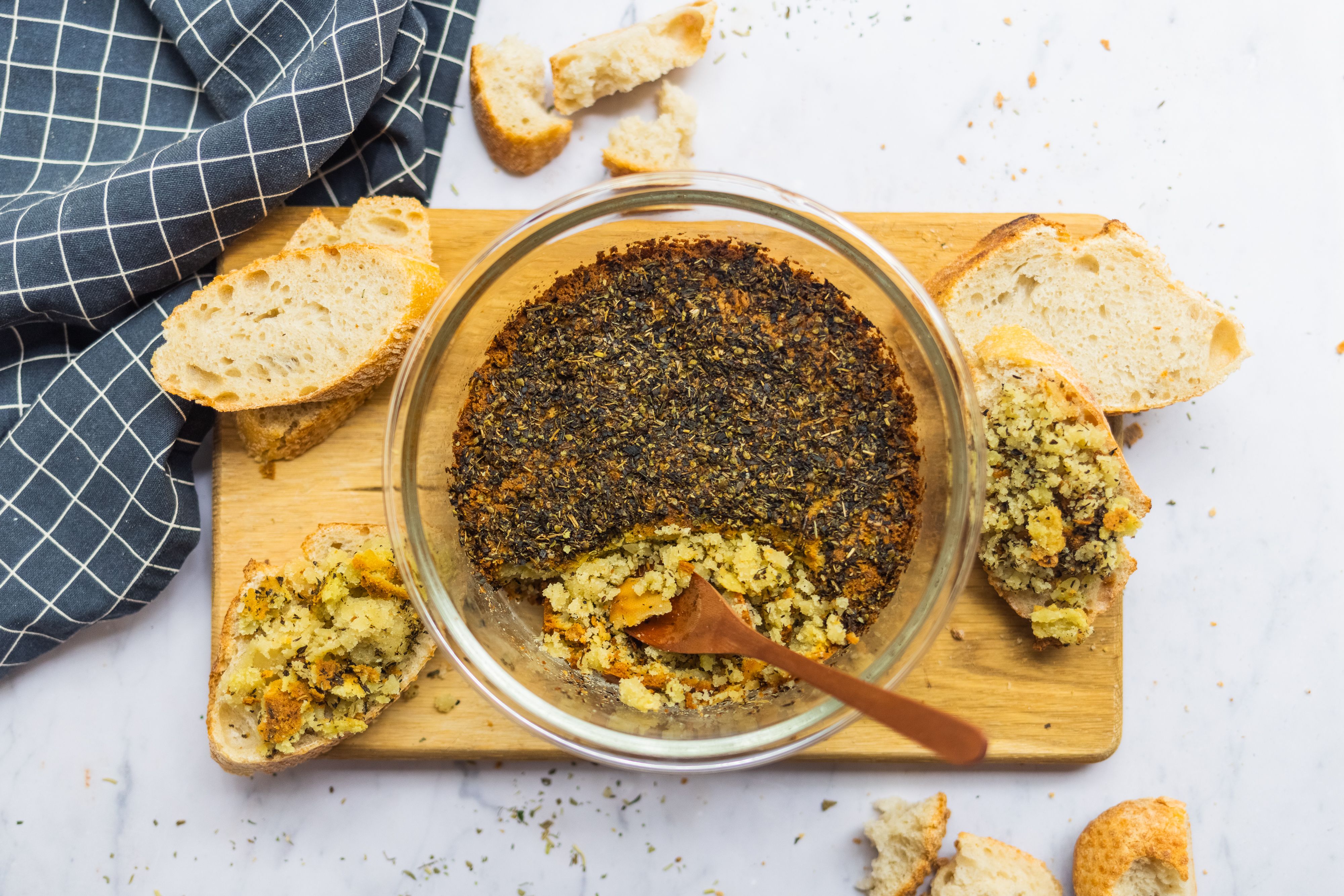 R165 Vegan Almond Cashew Feta