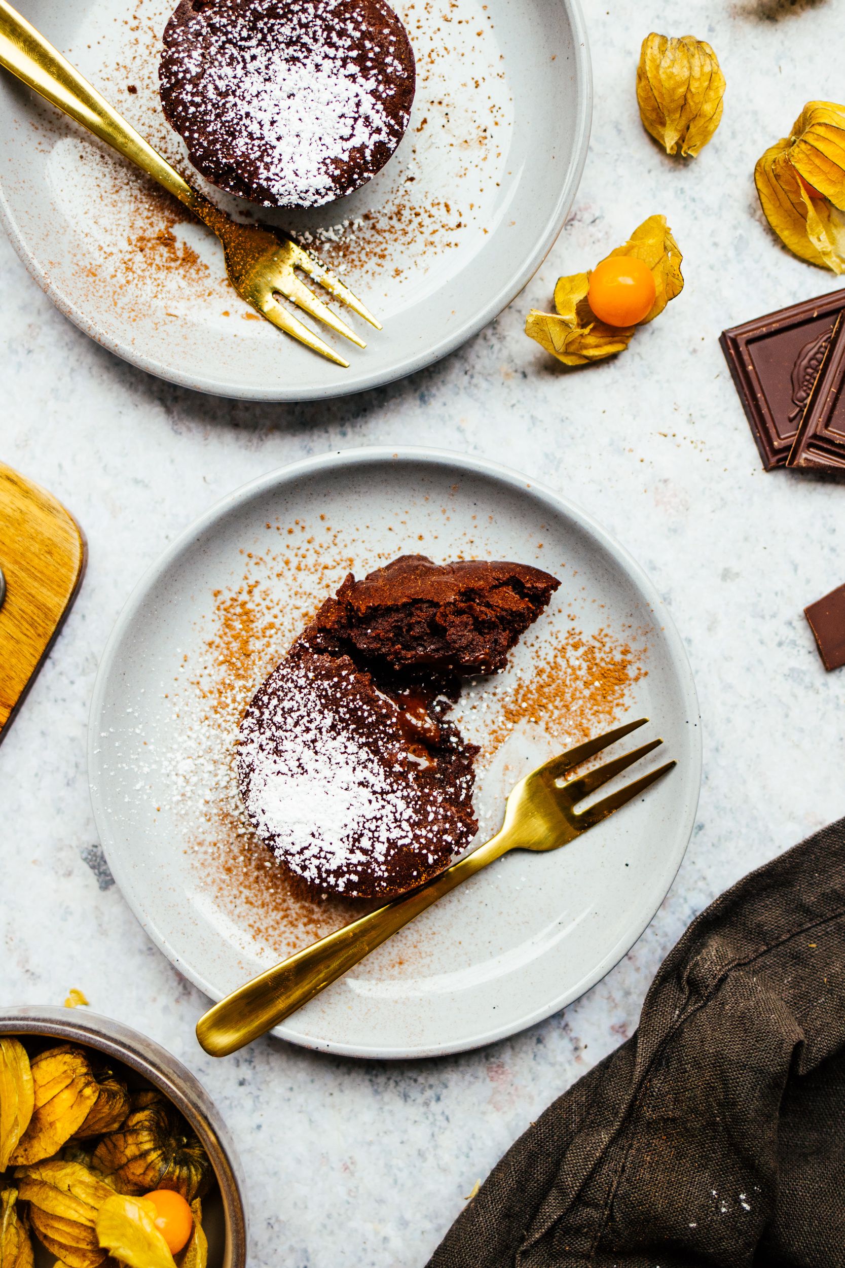 R630 Vegan Lava Cakes