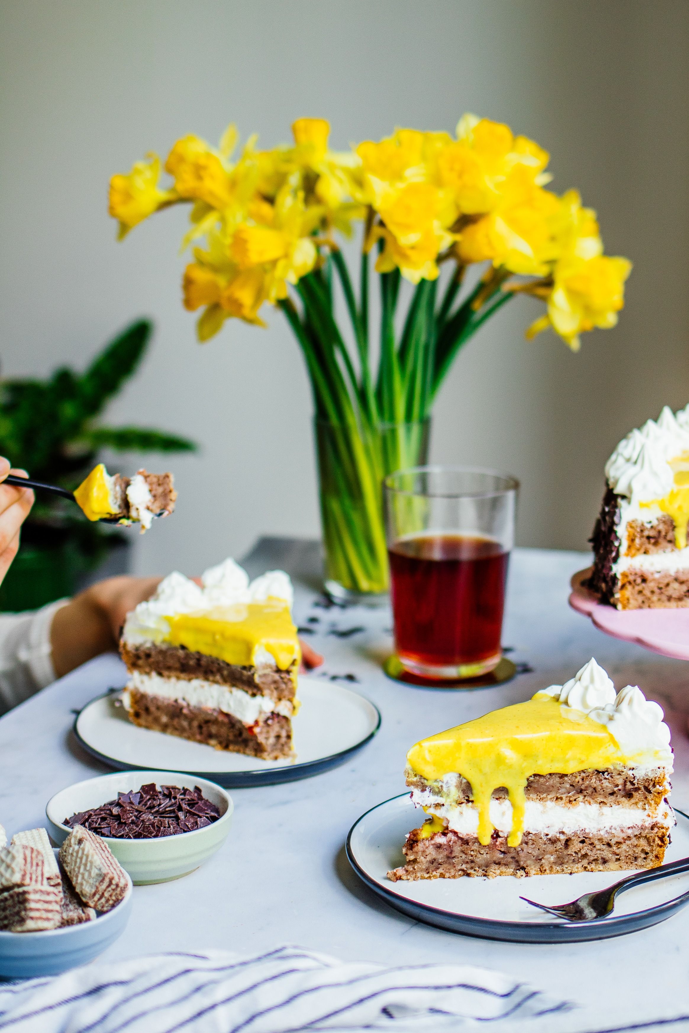 R635 Vegan Hazelnut Eggnog Cake