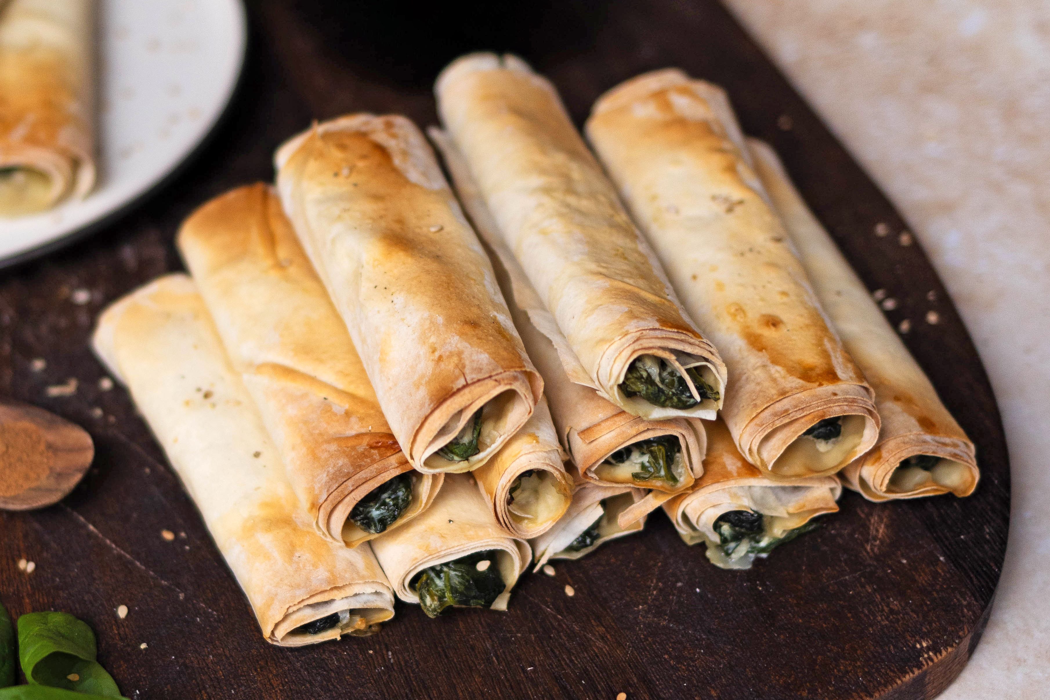 Vegane Zigarren-Börek mit Spinat