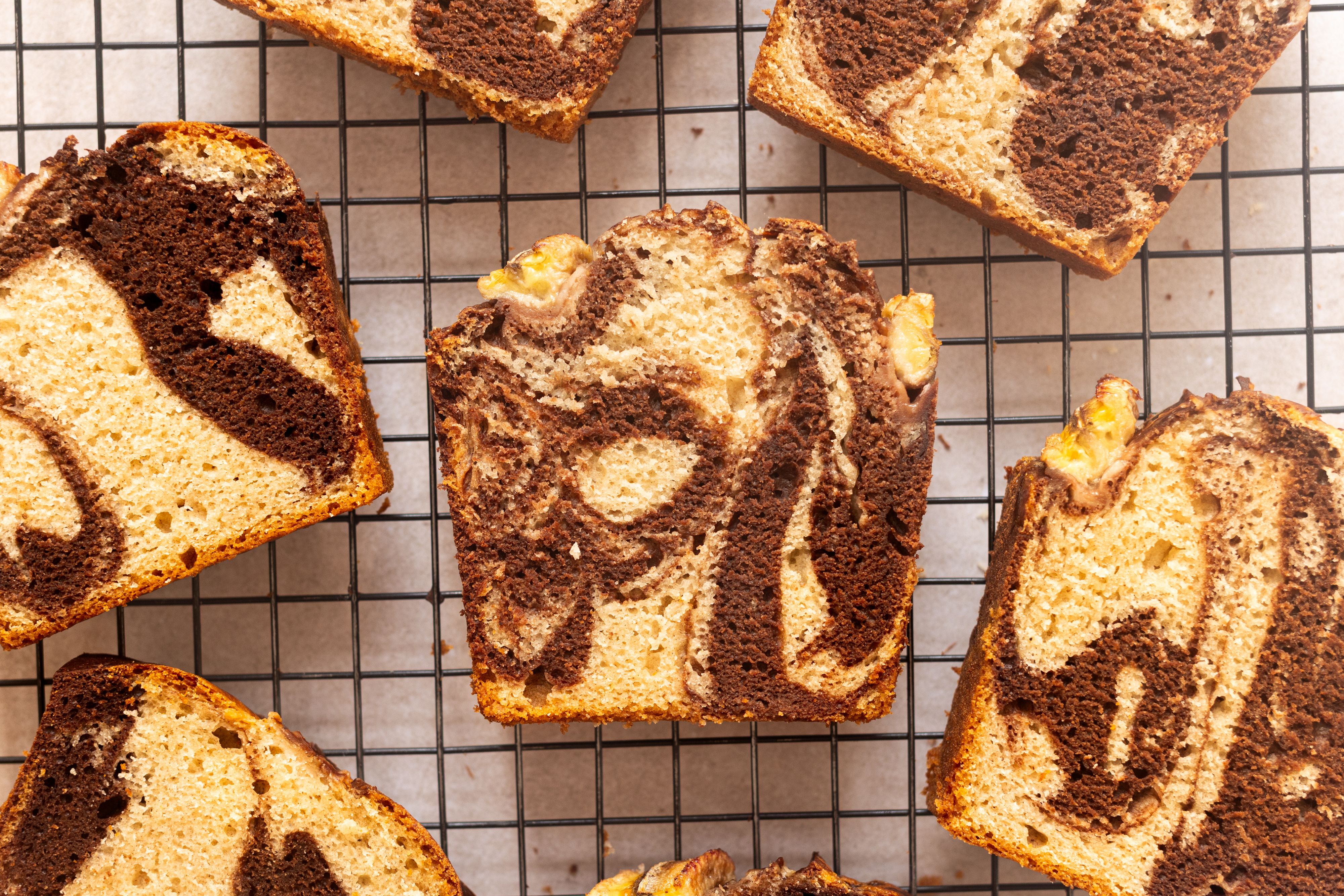 R1035 - Veganes Marmor-Bananenbrot