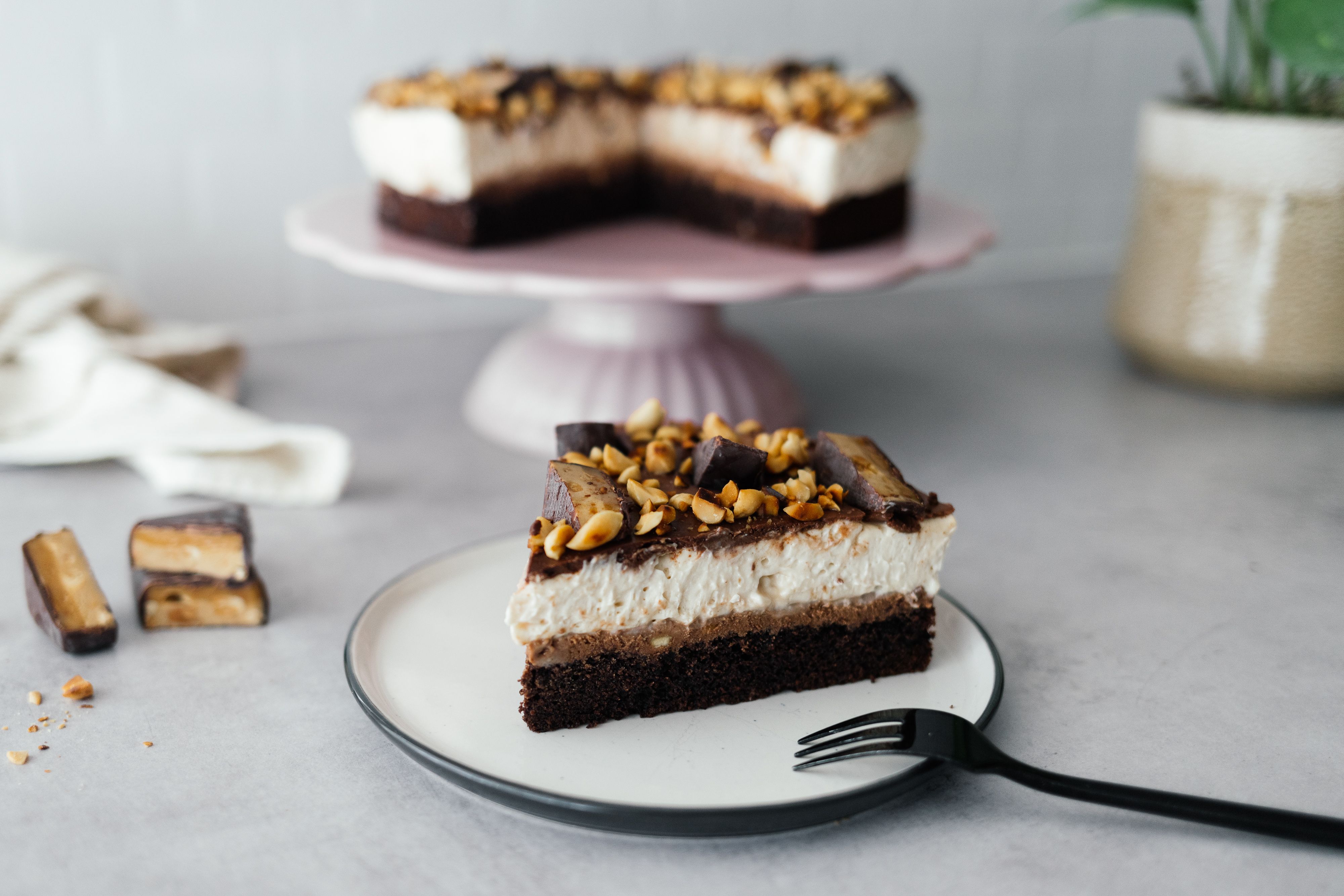 Vegan Snickers Cake