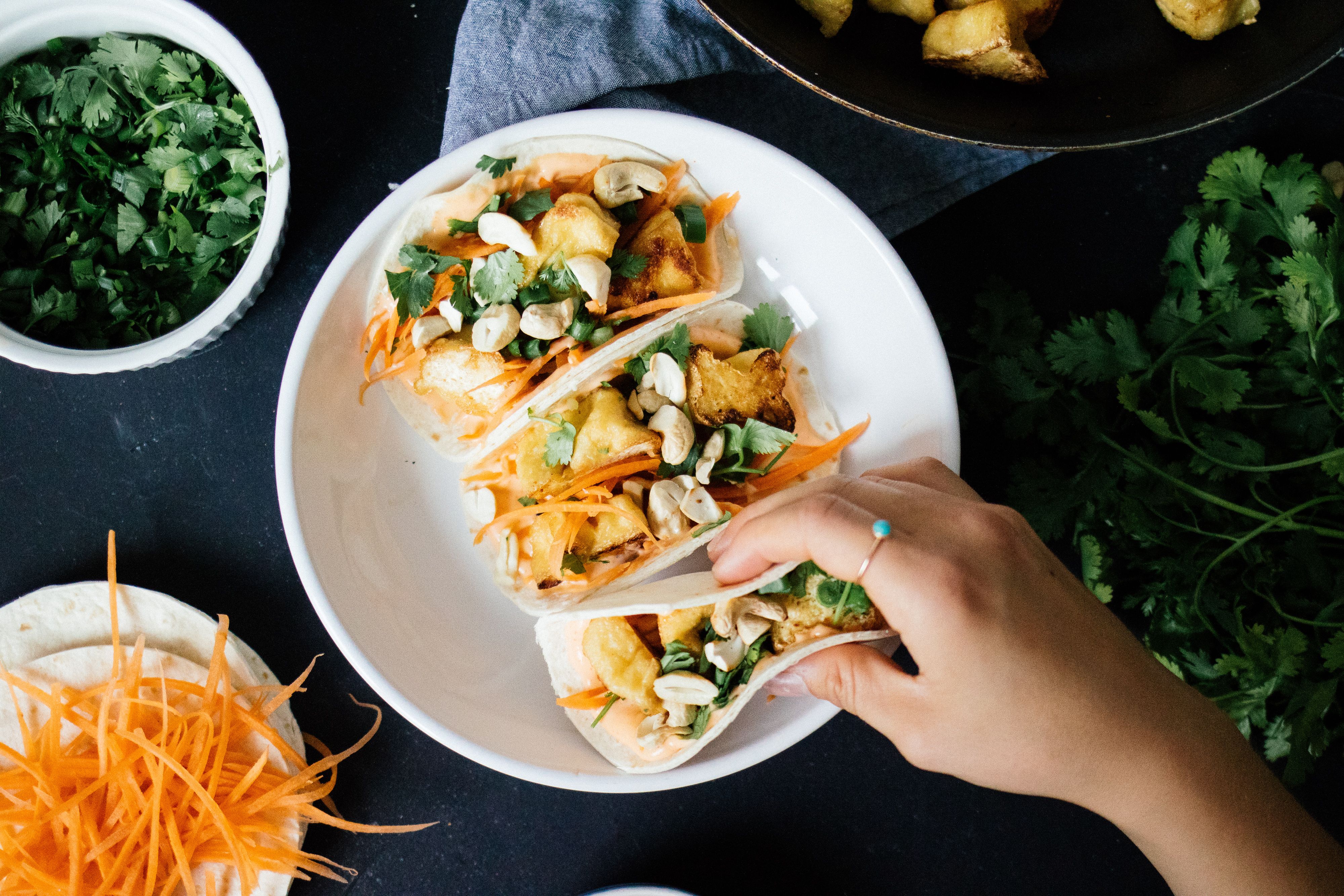 Vegan Bánh mì Tacos with Sriracha Mayo