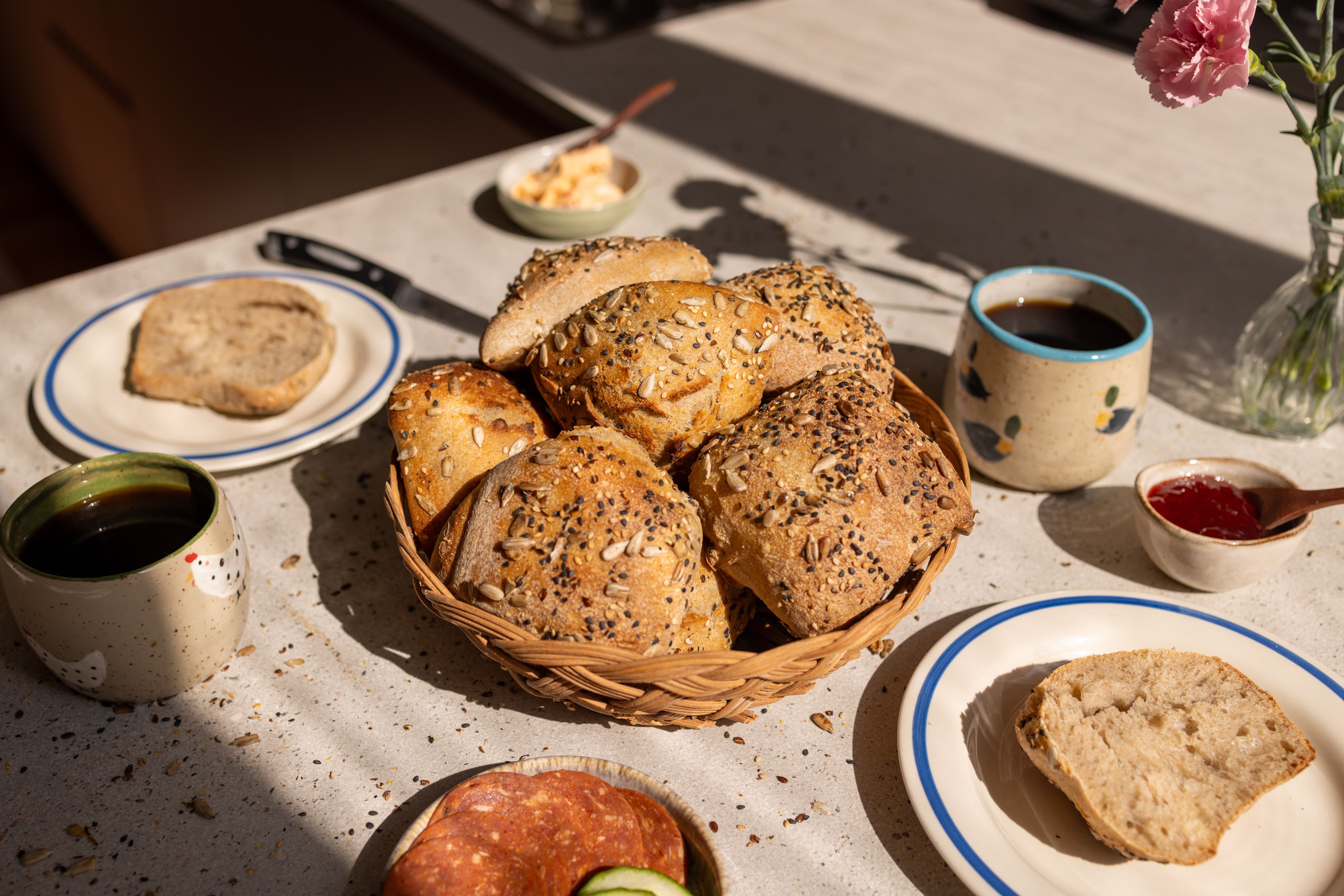 R1046 Einfache Sauerteigbrötchen über Nacht