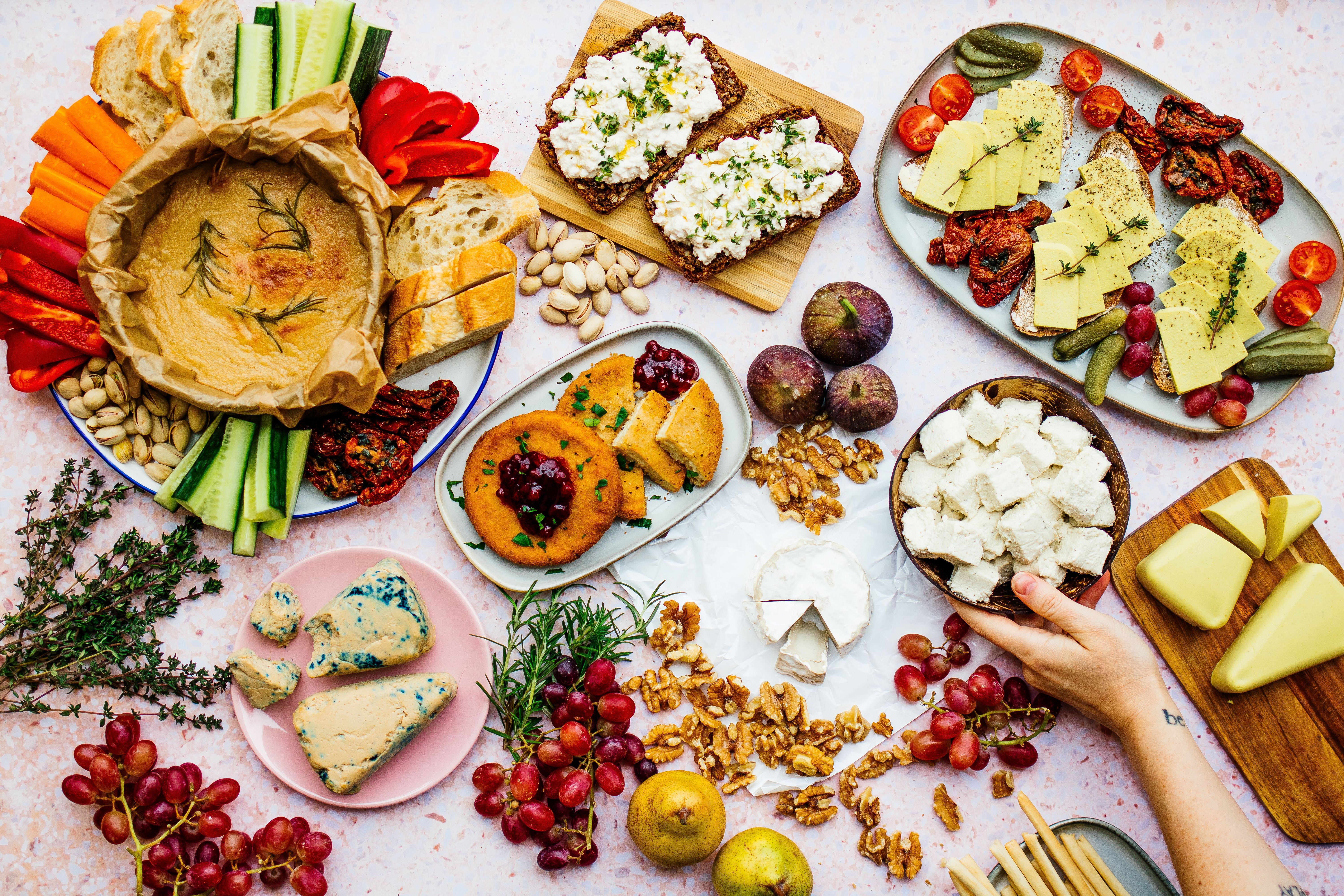 7 Recipes for Homemade Plant-Based Cheese