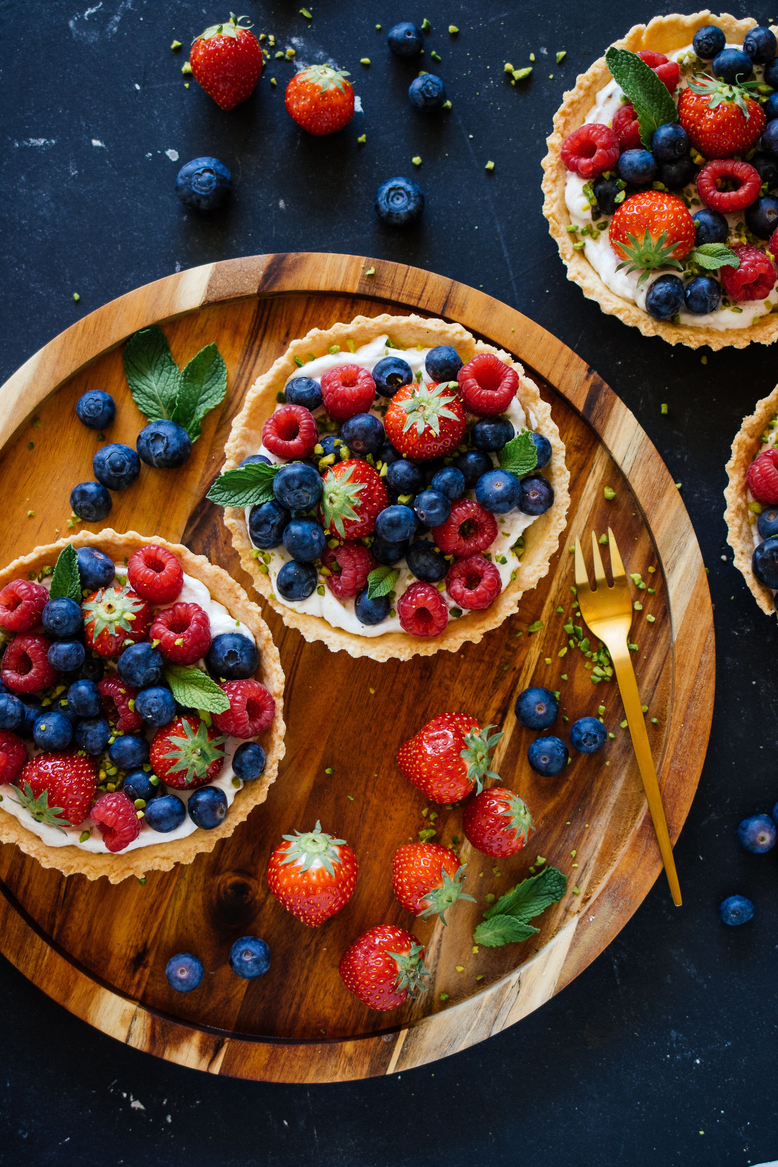 R36 Vegane Beeren Tartelettes