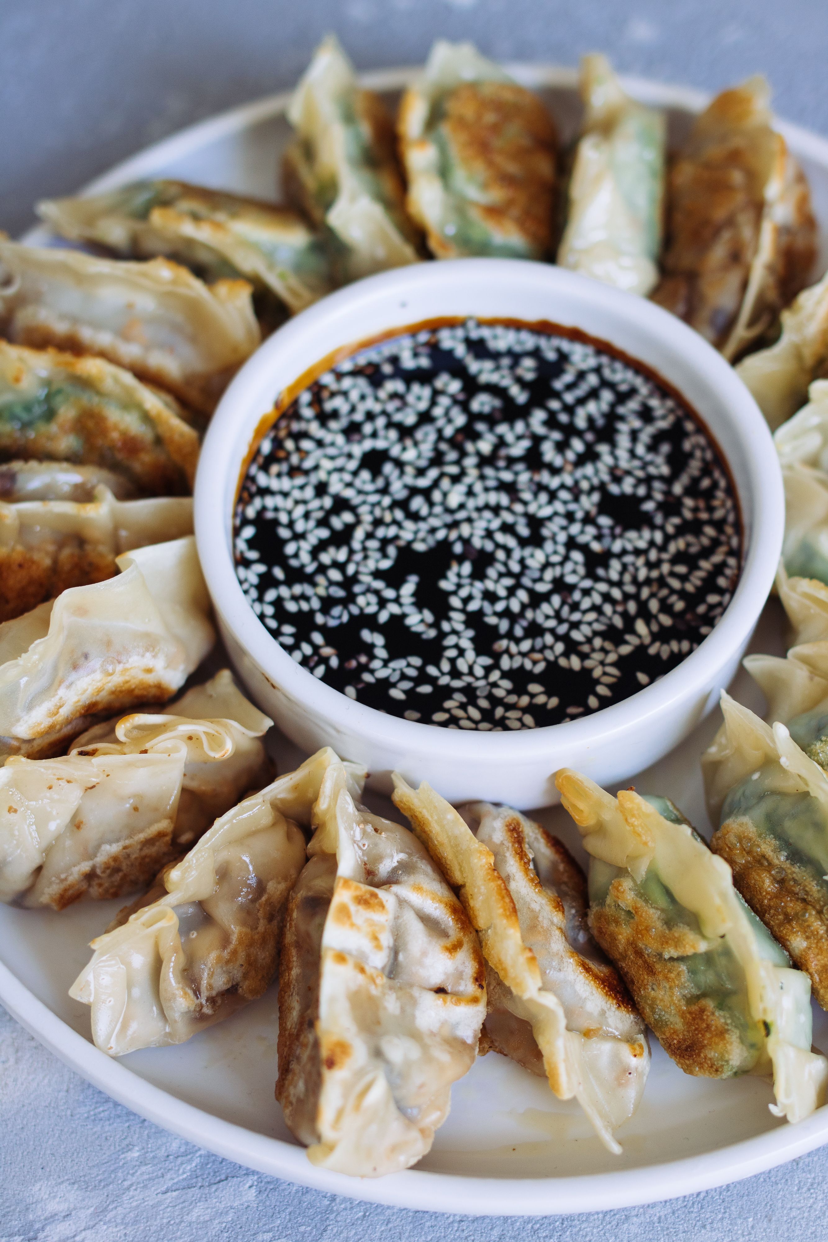 R196 Japanese Homemade Gyozas