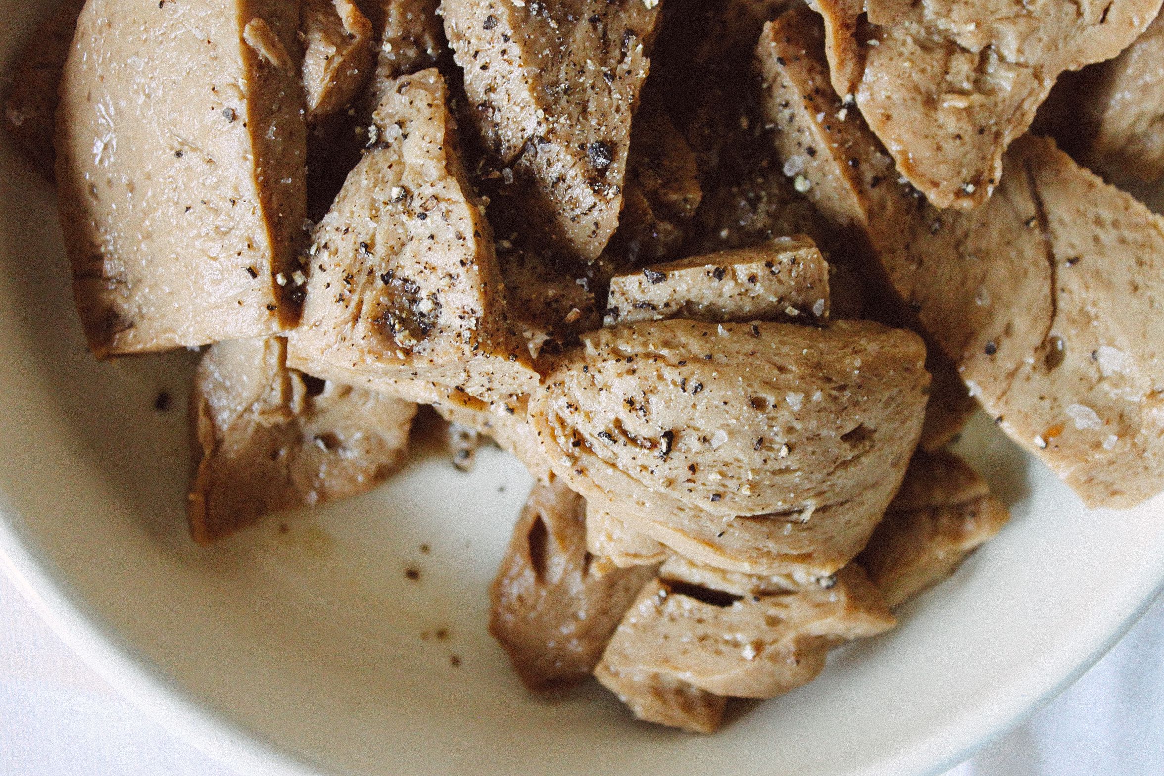 R59 Veganes süß-scharfes Hühnchen