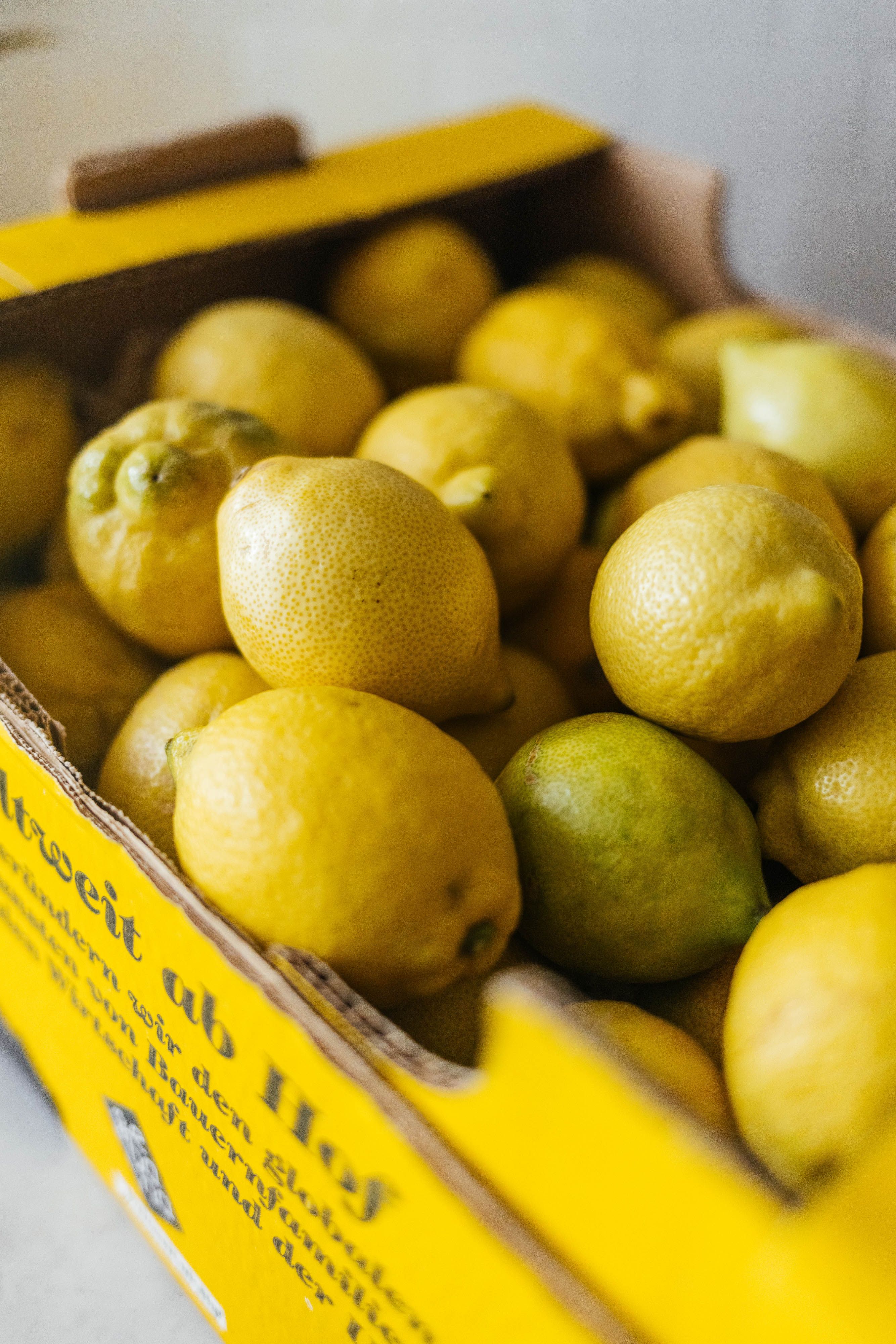 R795 Vegan Lemon Curd Pancakes