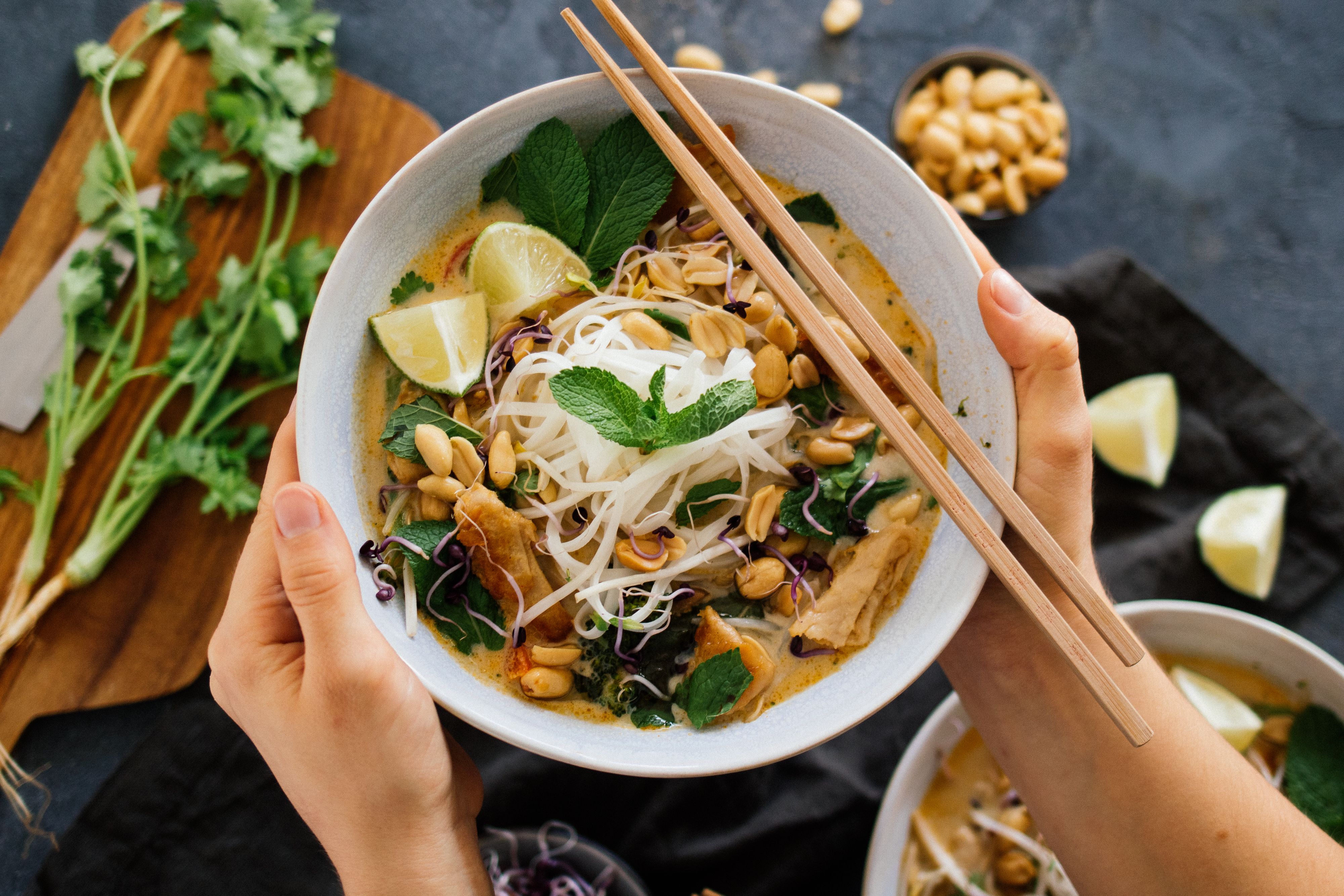 Vegan Thai Coconut Soup with “Chicken“