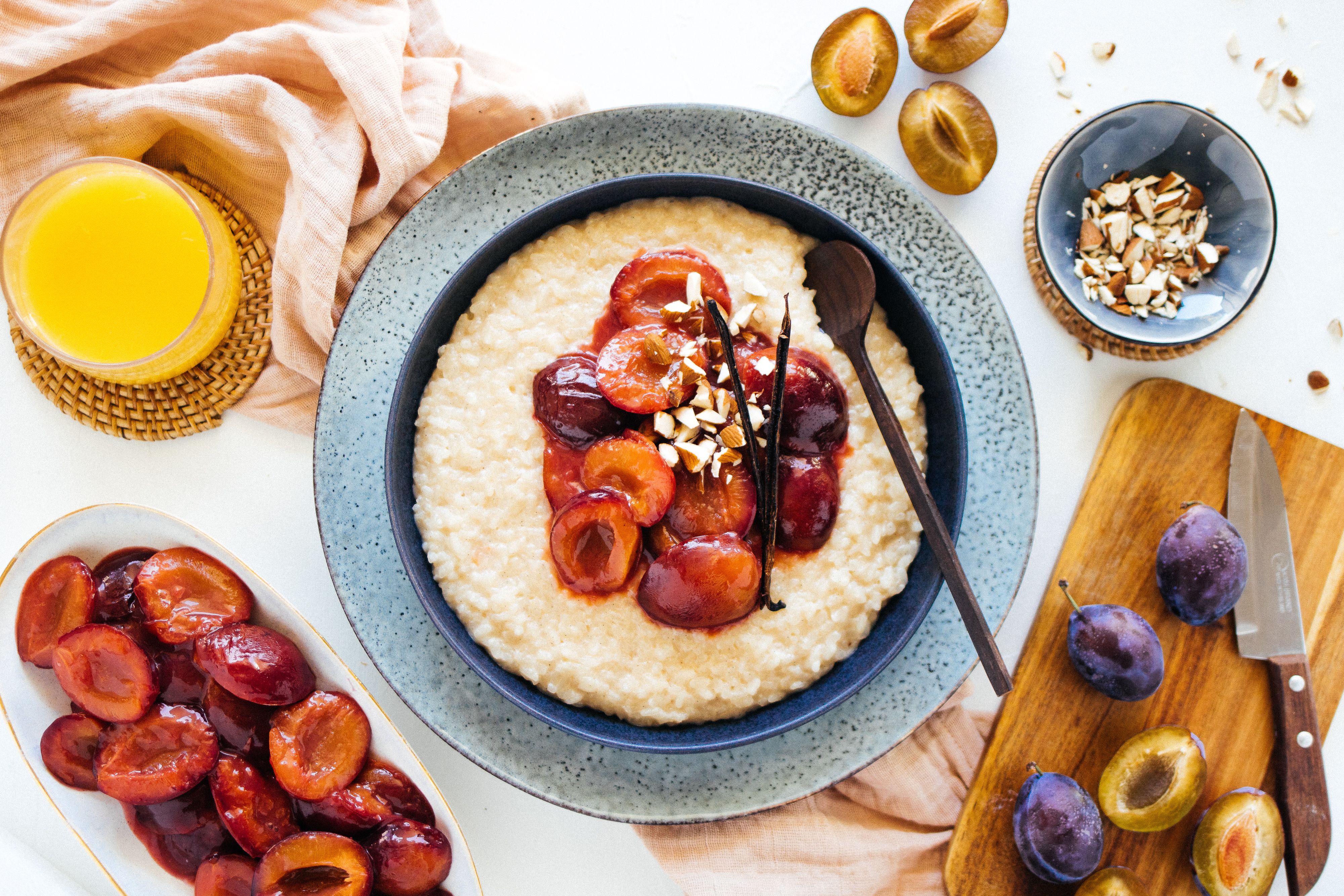 Vegan rice pudding with plum compote
