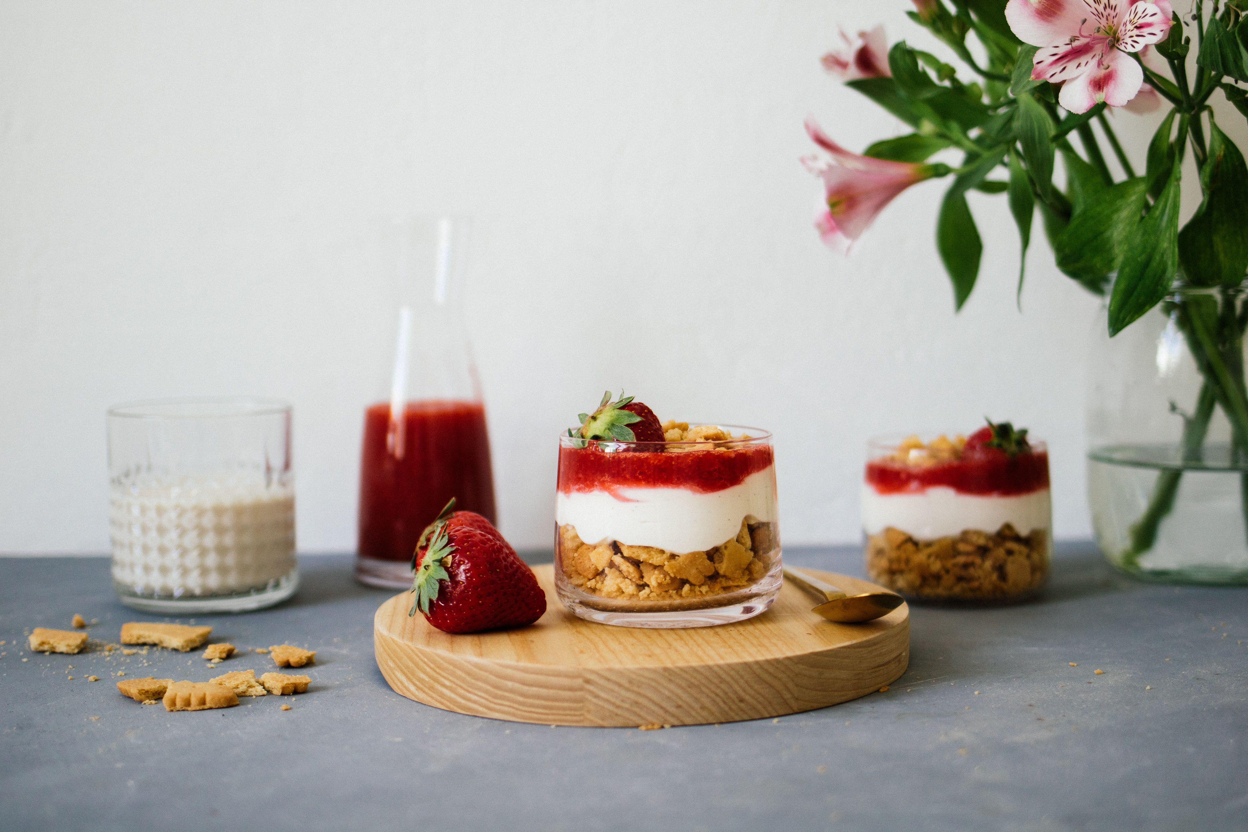 Vegan strawberry cheesecake in a jar