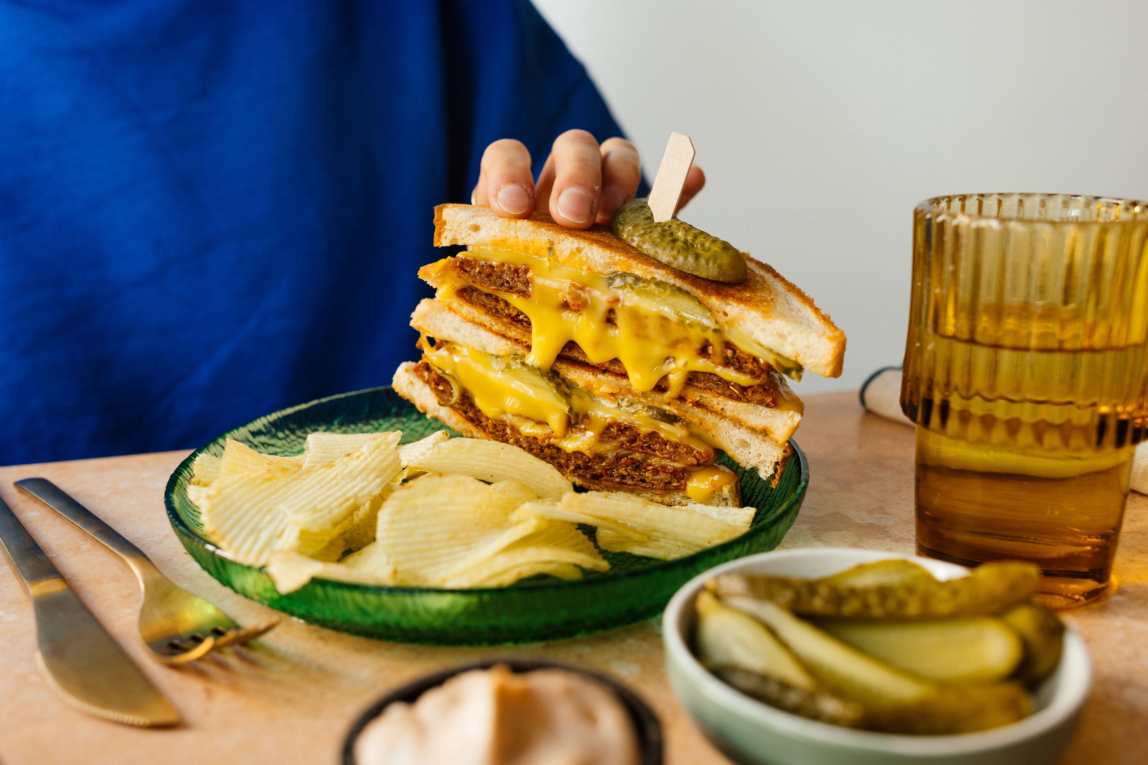 Veganer Grilled Cheese Burger