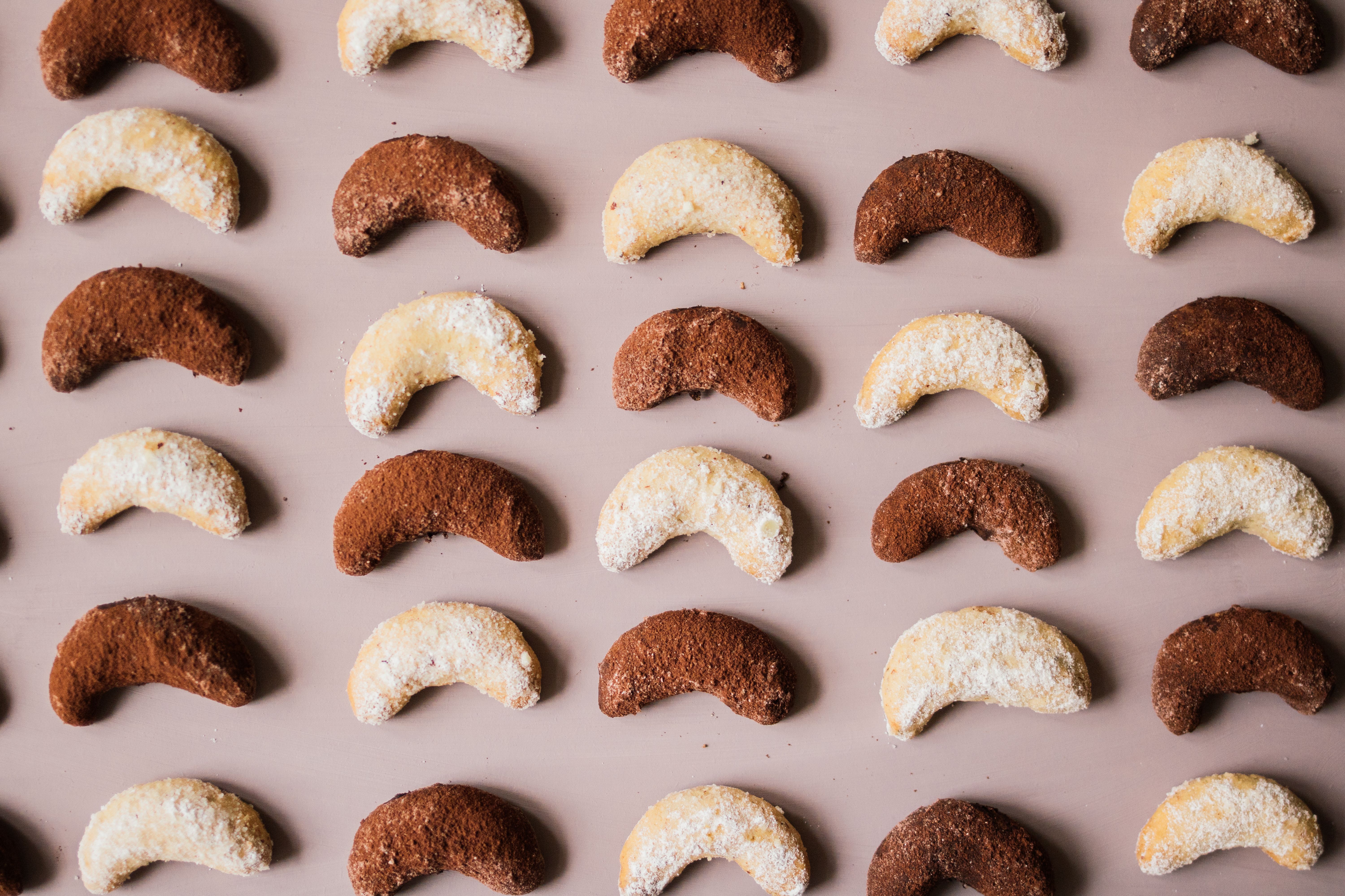 Vegan Vanilla Crescents