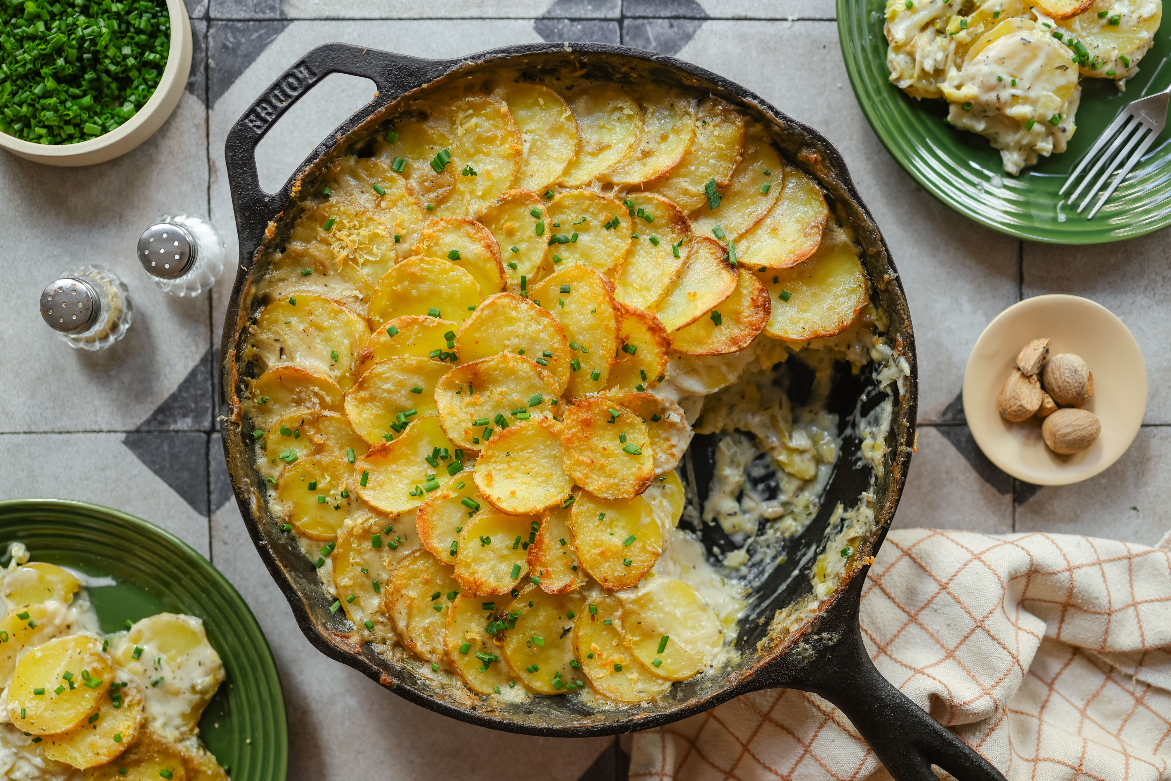 R1000 Veganes Kartoffel-Lauch-Gratin