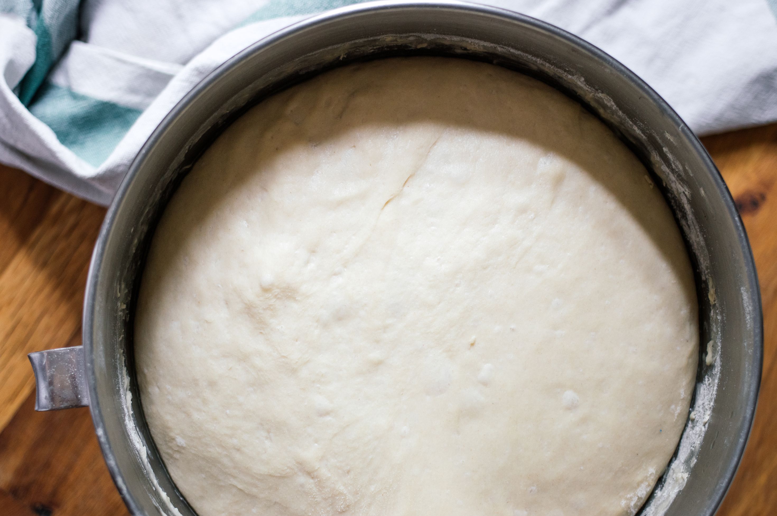 So gelingt veganer Hefeteig: Die besten Tipps und Rezepte zum Nachbacken