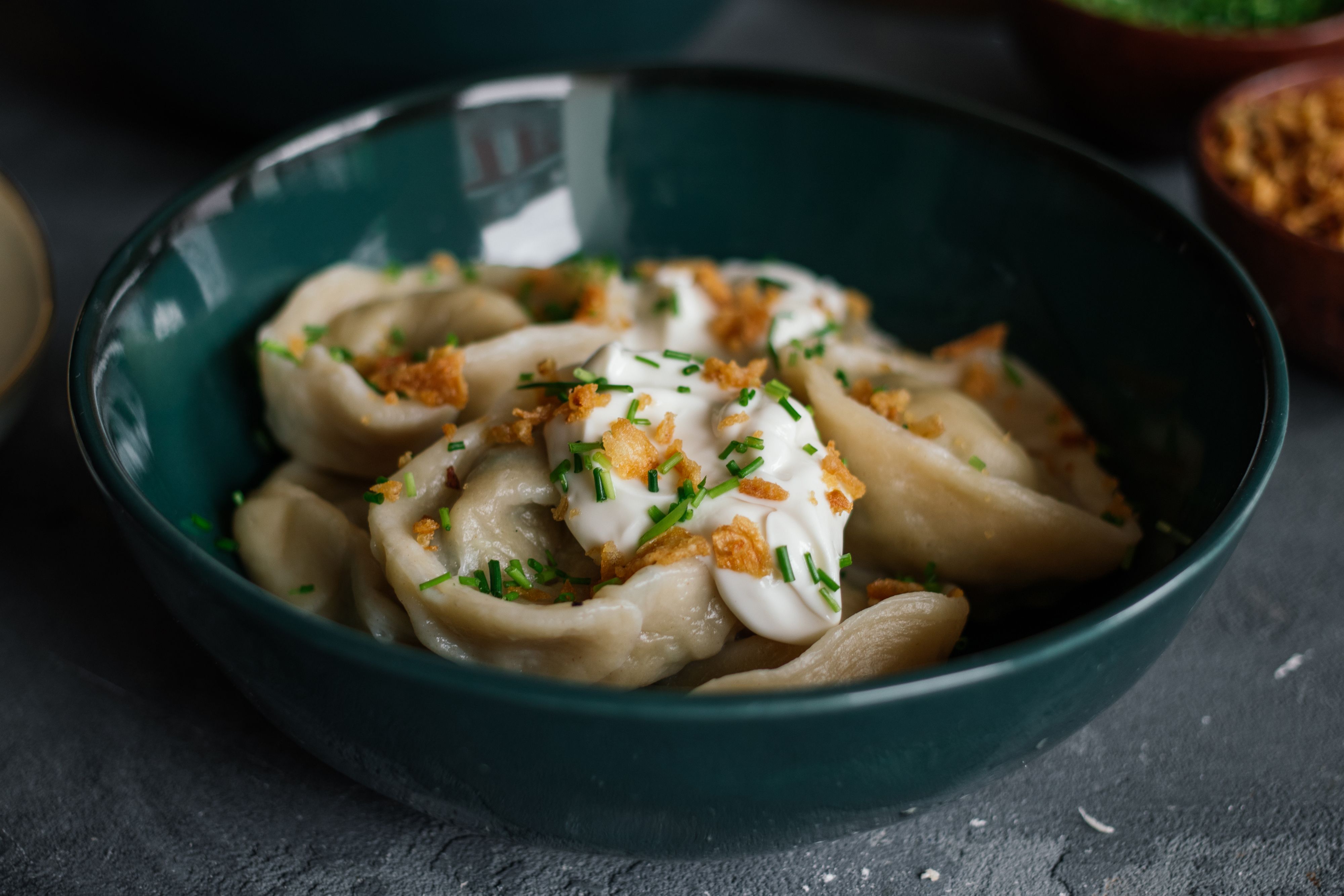 Vegane Pelmeni mit Dinkel-Spinat-Füllung