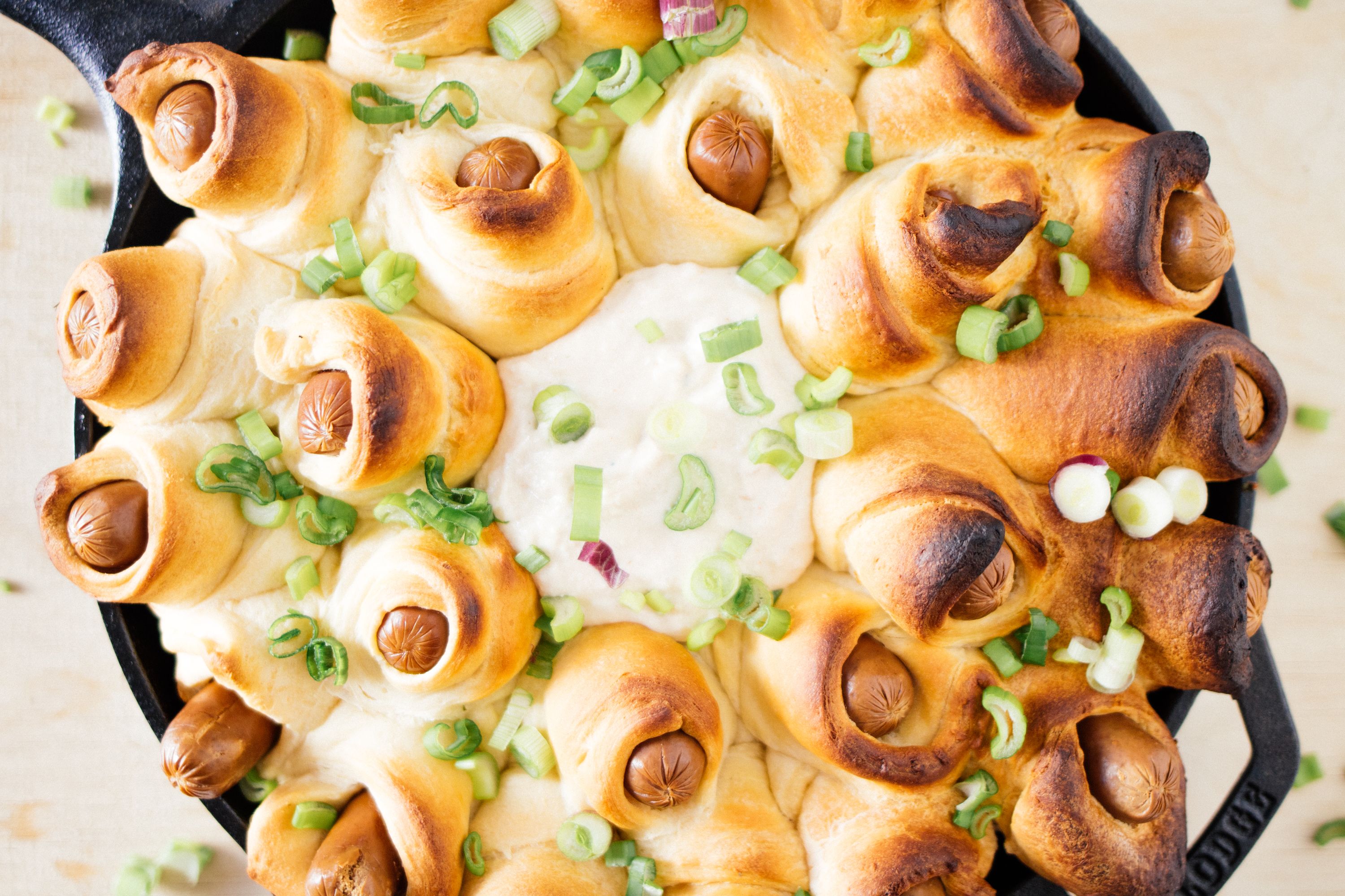 R153 Vegane Würstchen im Schlafrock