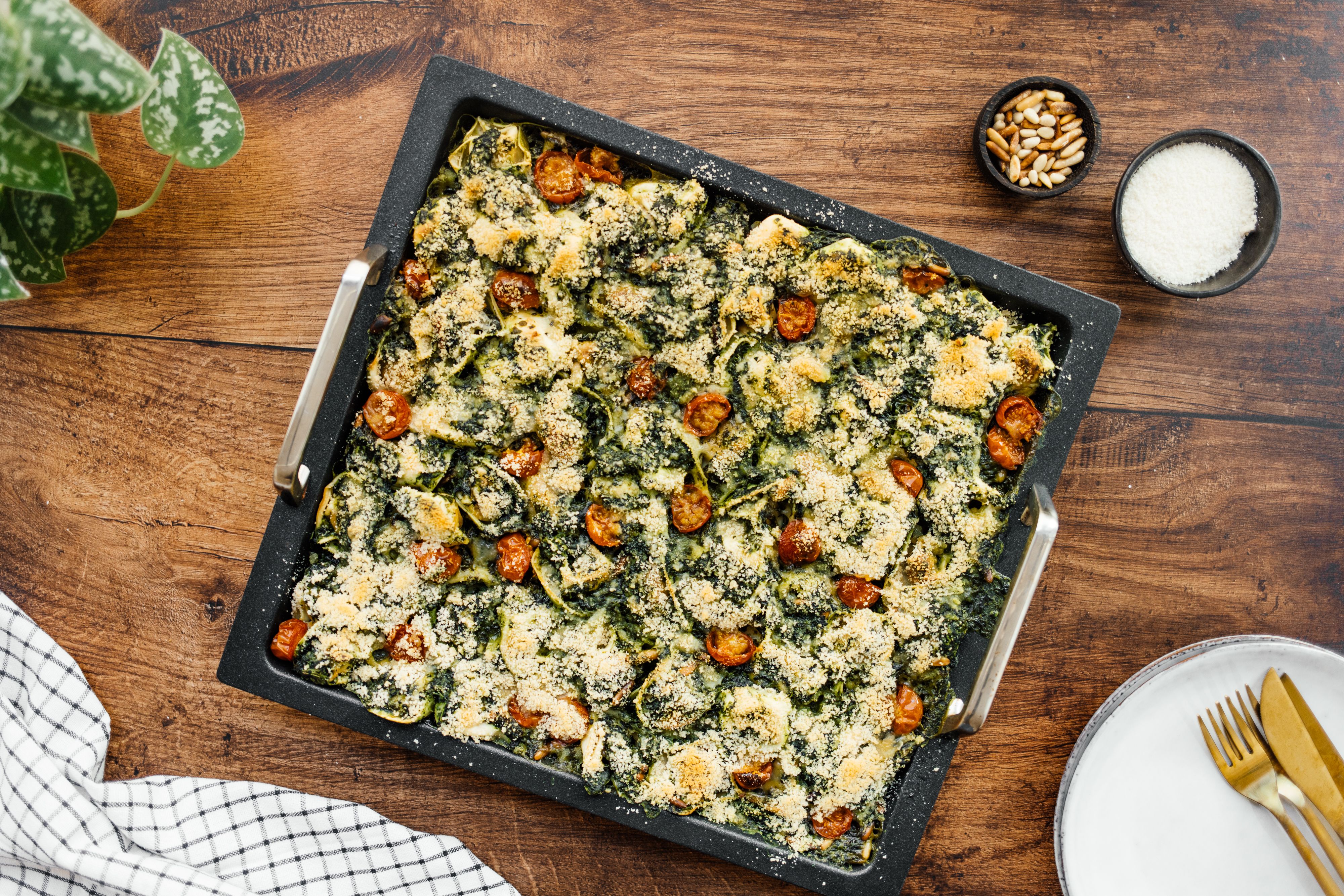 Veganer Tortellini-Auflauf (mit 5 Zutaten)